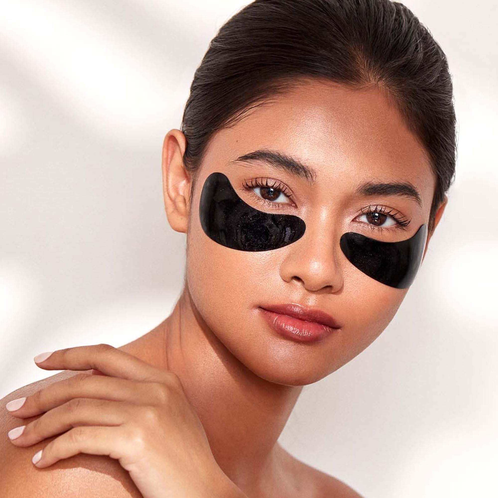 111SKIN Black Diamond Eye Mask – Hydrating Undereye Patches with Retinol, Hyaluronic Acid & Niacinamide (8 Pairs)