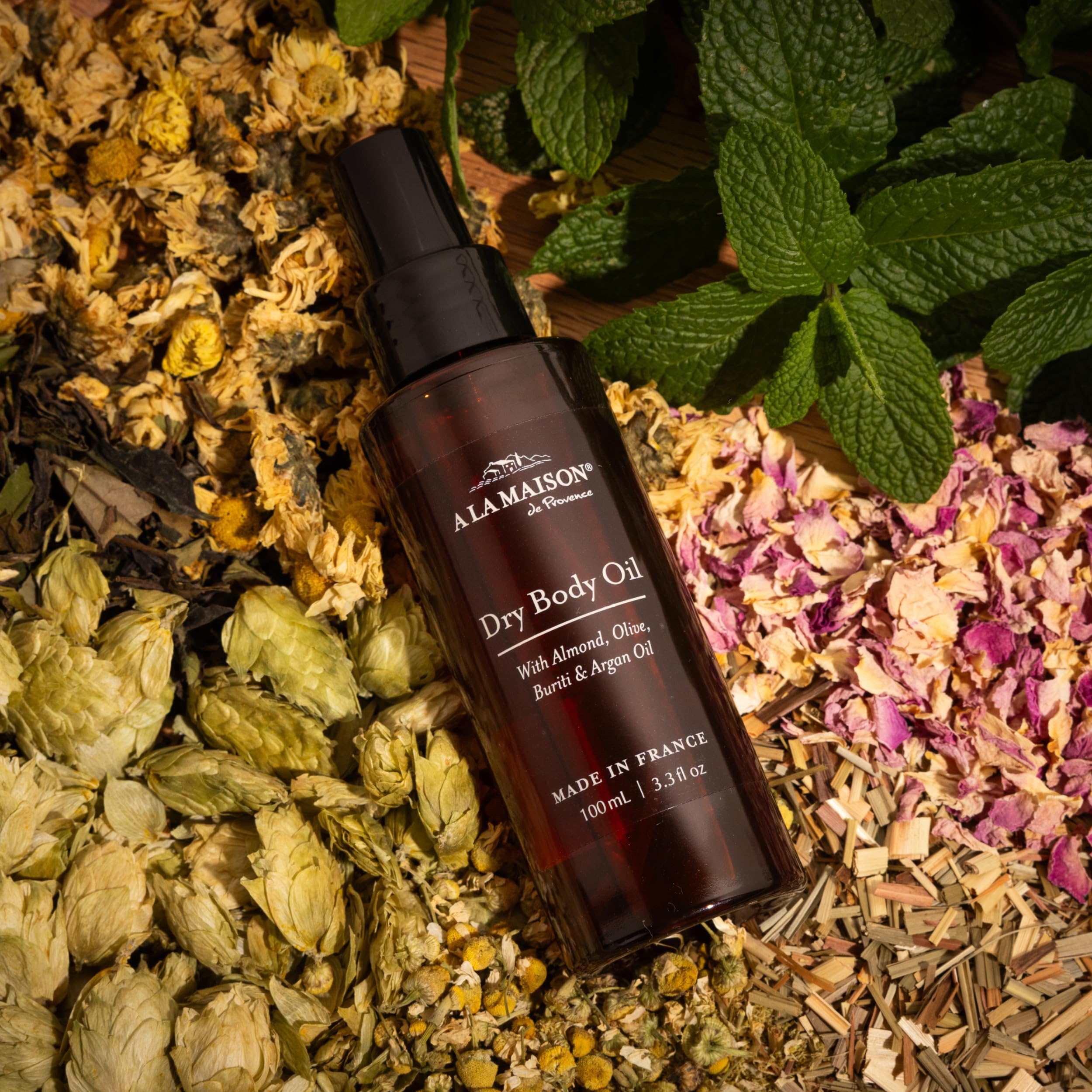 A LA MAISON Dry Body Oil Spray – Lightweight Argan, Sweet Almond & Buriti Oils | Made in France | Amber Collection