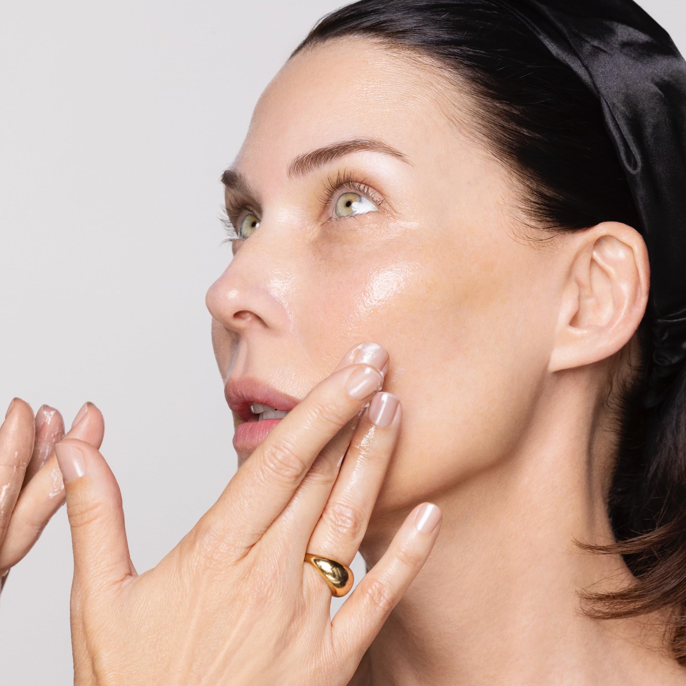 Soufflé Moisturizer by Angela Caglia – Lightweight, Antioxidant-Rich Hydration with Goat Milk & Aloe | Fragrance-Free 1.7 oz