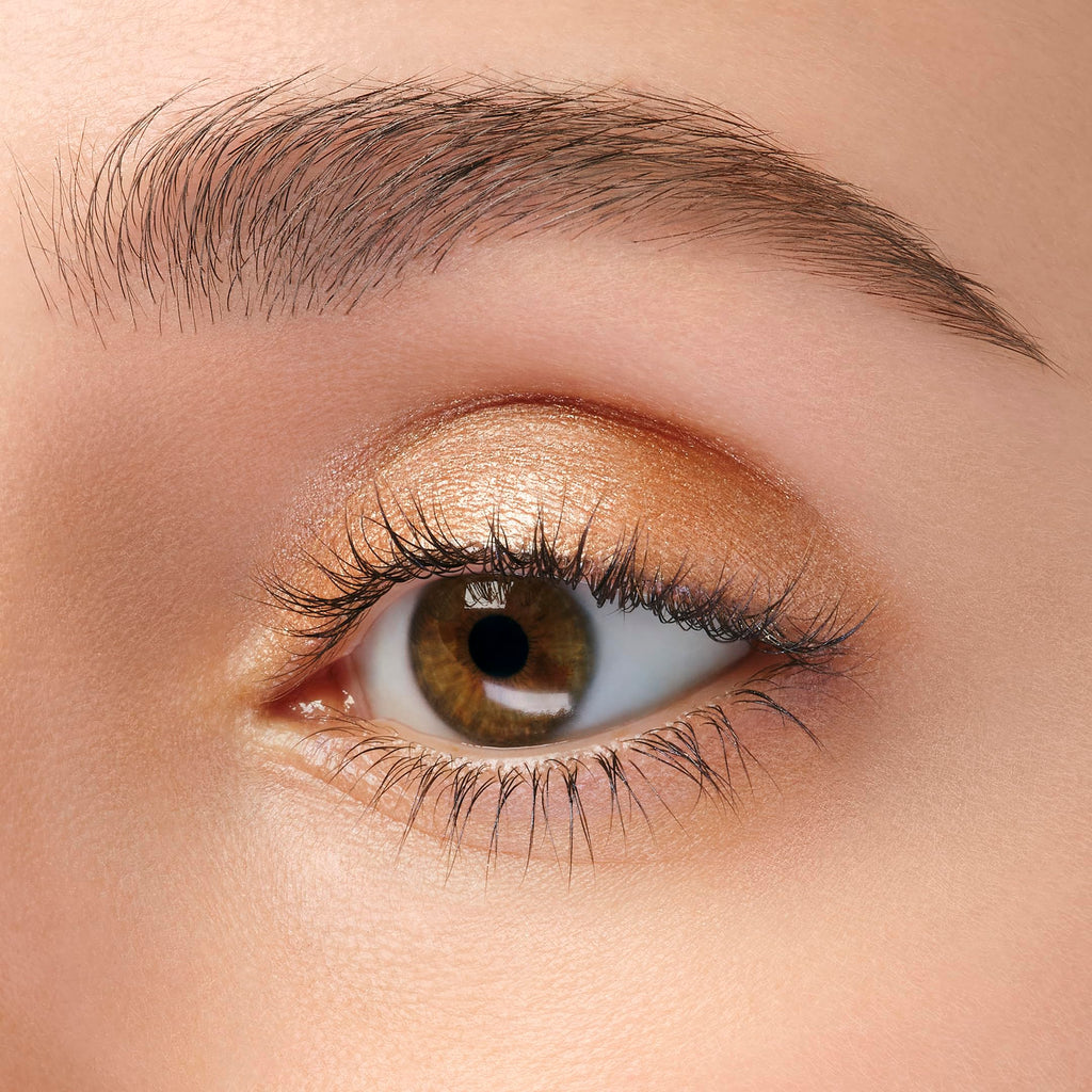 ANNA SUI Shiny Eye Color 701 – Radiant Sparkle & Hydration