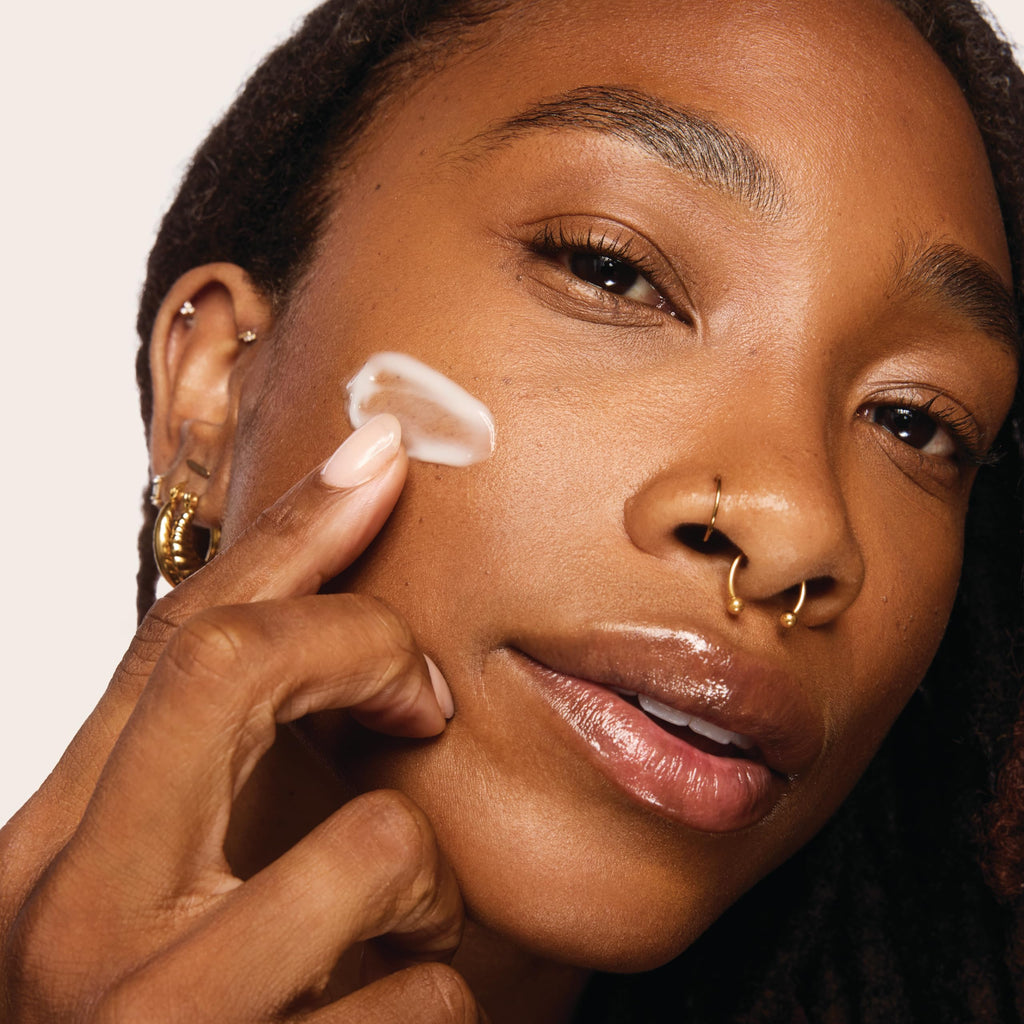 Aramore NAD+ Cell Energizing Skin Care Treatment – 12 Signs of Aging, 15ml