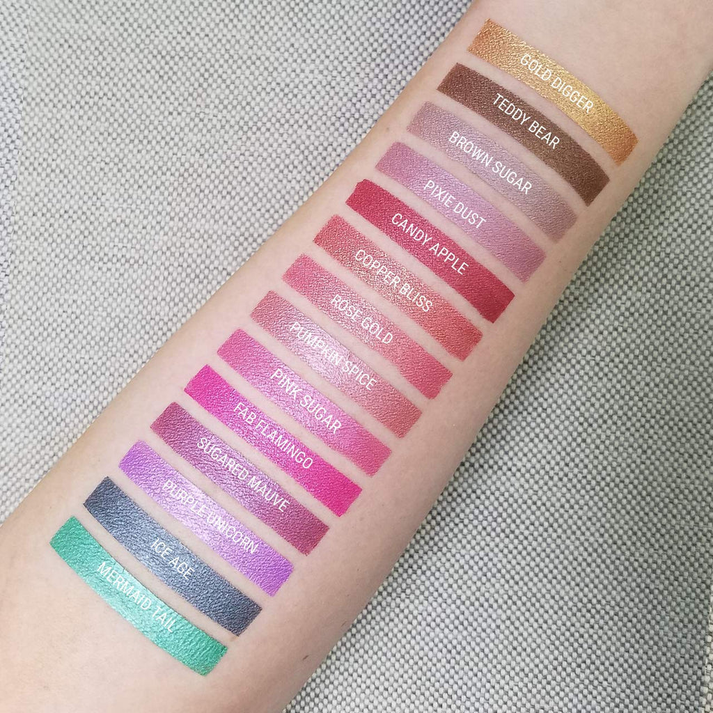 Aromi Hot Pink Metallic Liquid Lipstick – Fab Flamingo | Vegan, Cruelty-Free, Long-Lasting