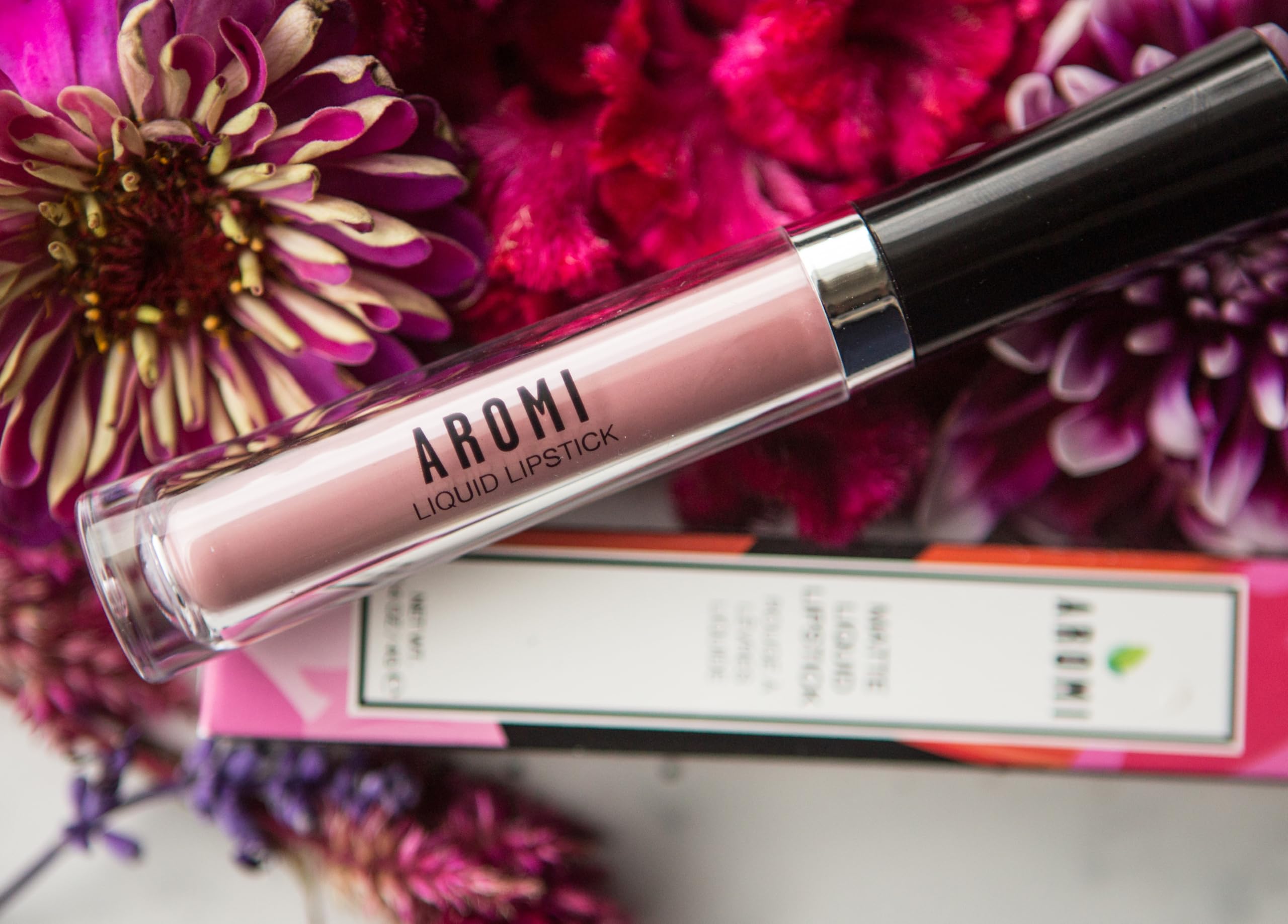 Aromi Sand Nude Matte Liquid Lipstick – Light Peachy Nude, Long-Lasting, Vegan & Cruelty-Free