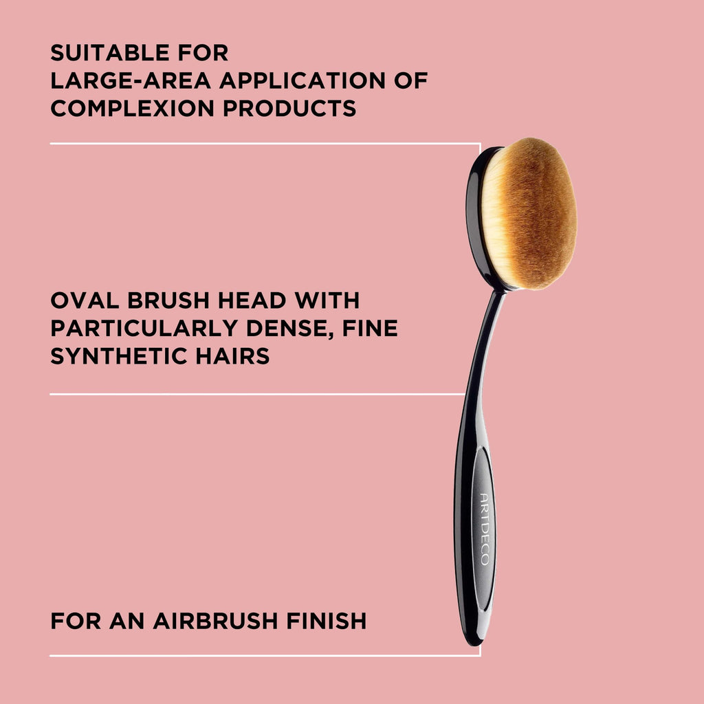 ARTDECO Medium Oval Brush – Airbrush Finish for Powder, Cream & Liquid
