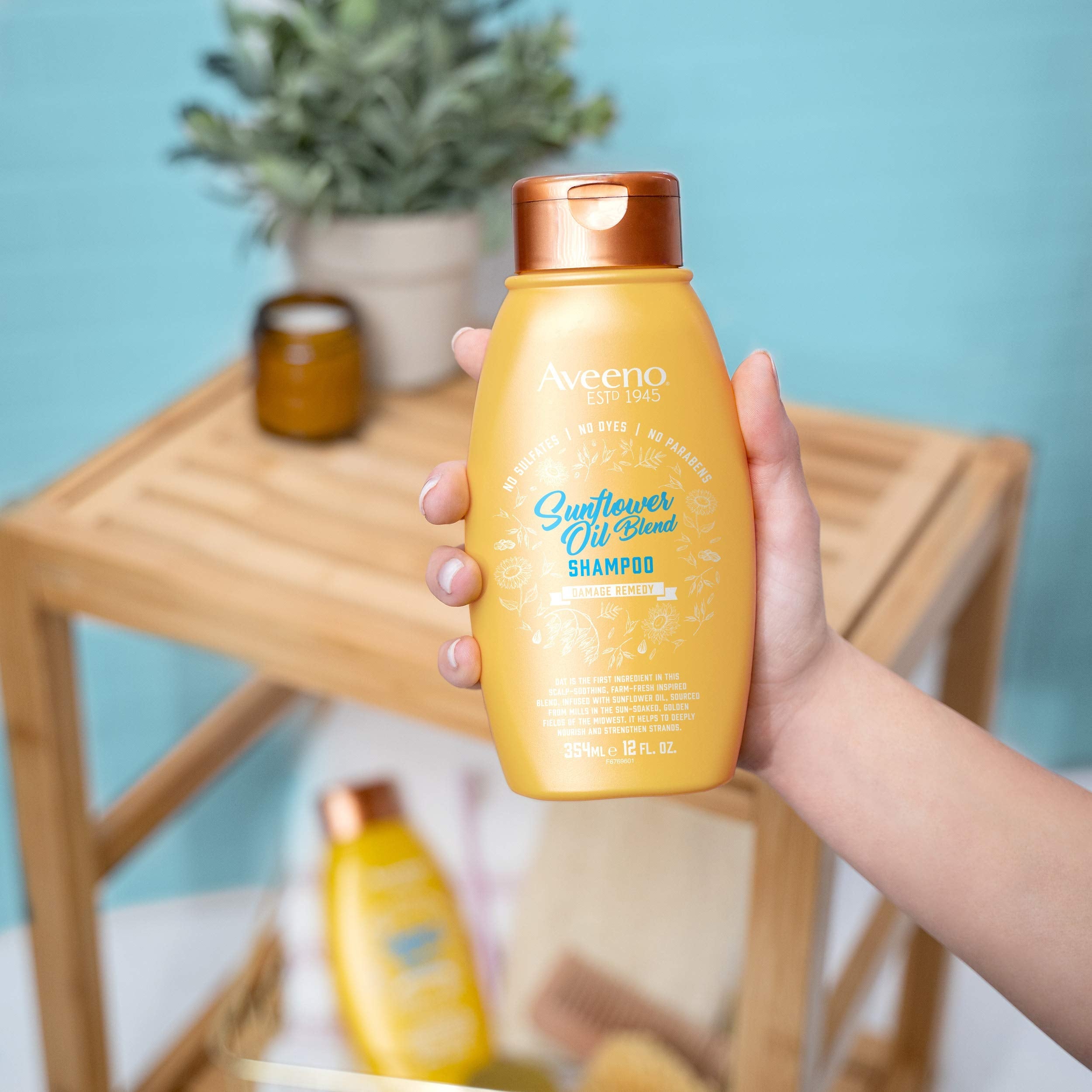 Aveeno Deep Moisturizing Sunflower Oil Blend Shampoo with Oat – Sulfate & Paraben Free for Dry Damaged Hair (12 oz)