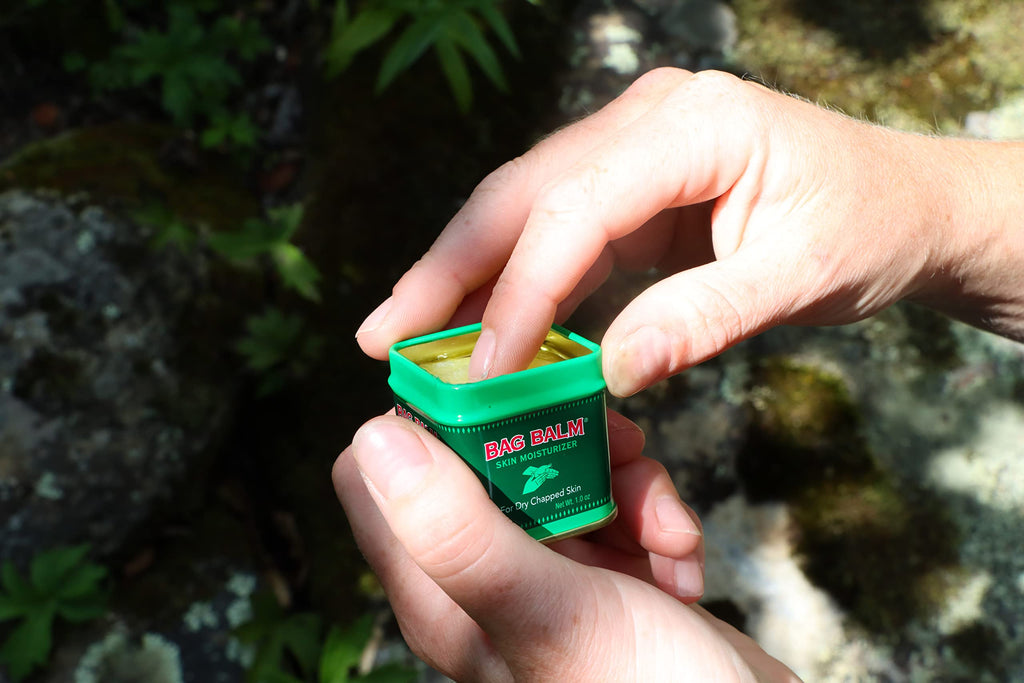 Bag Balm Skin Moisturizer Mini Tin Gift Box (Set of 3) – Versatile, Fragrance-Free Care