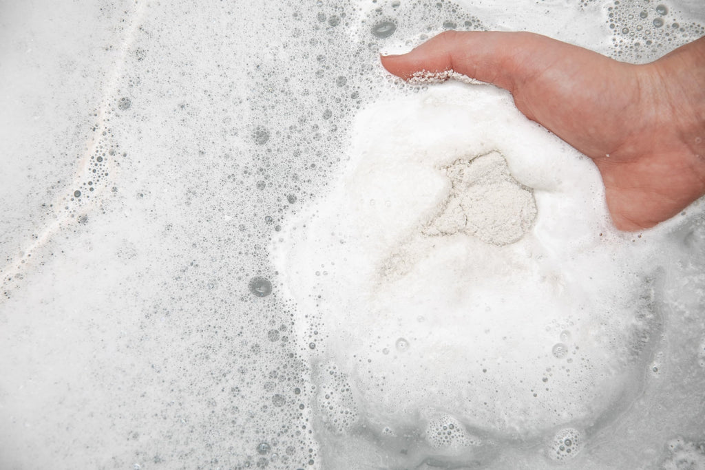 Bathorium Northern Sage Recovery Crush Bath Soak – Dead Sea & Epsom Salts, Sage, Pine, Eucalyptus | 5+ Baths | 21 oz