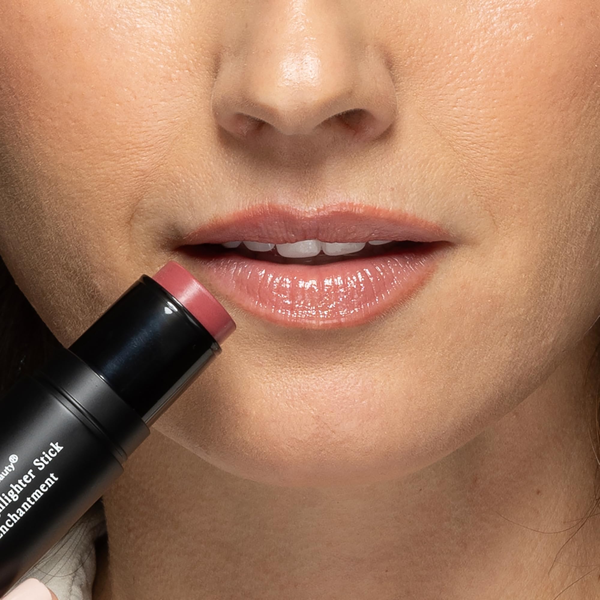 billion dollar brows bdb makeup lip & highlighter: creamy blush + hydrating highlighter stick