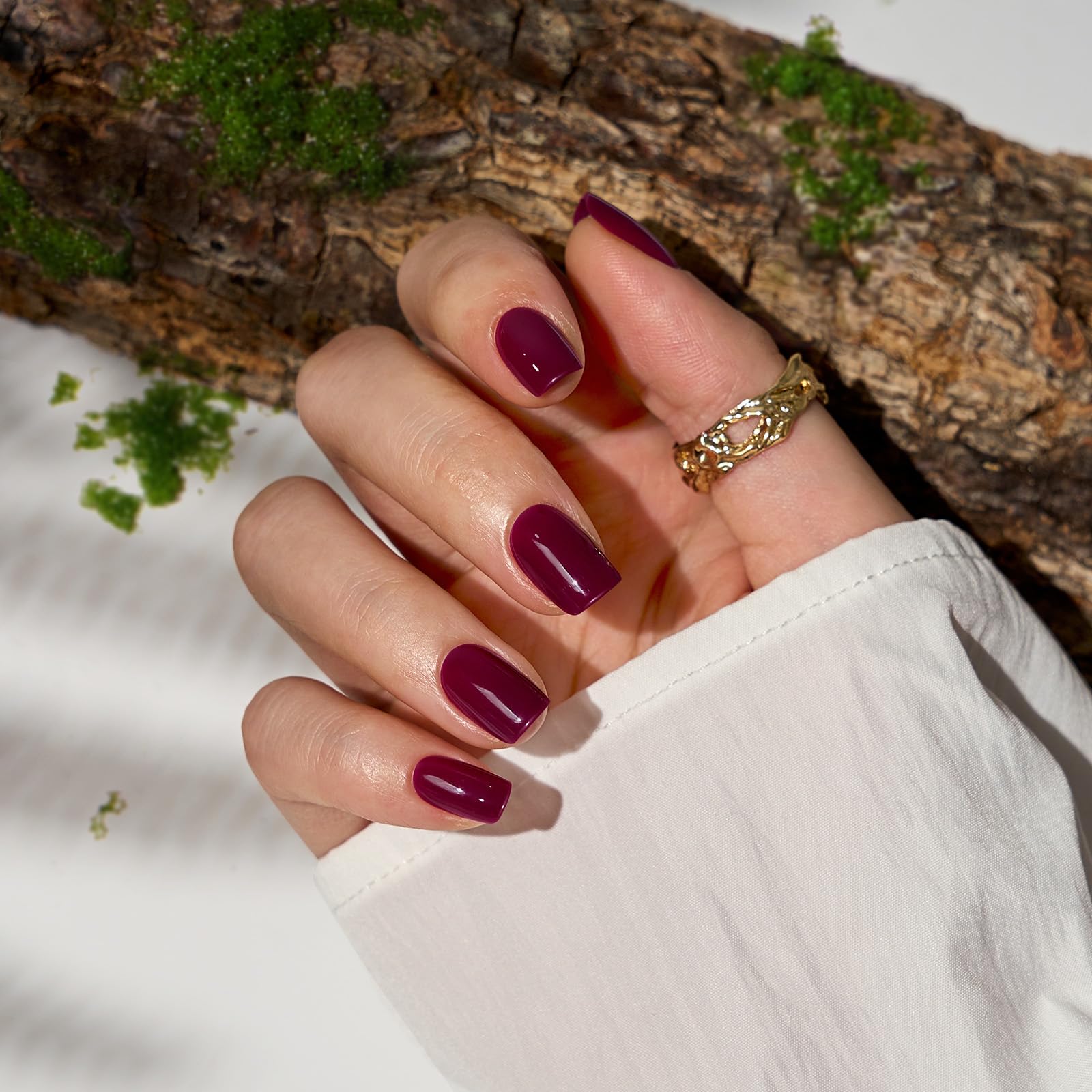 BTArtbox Press On Nails Short Plum Red Squoval – Glue Included, 30-Nail Kit (Blackberry)