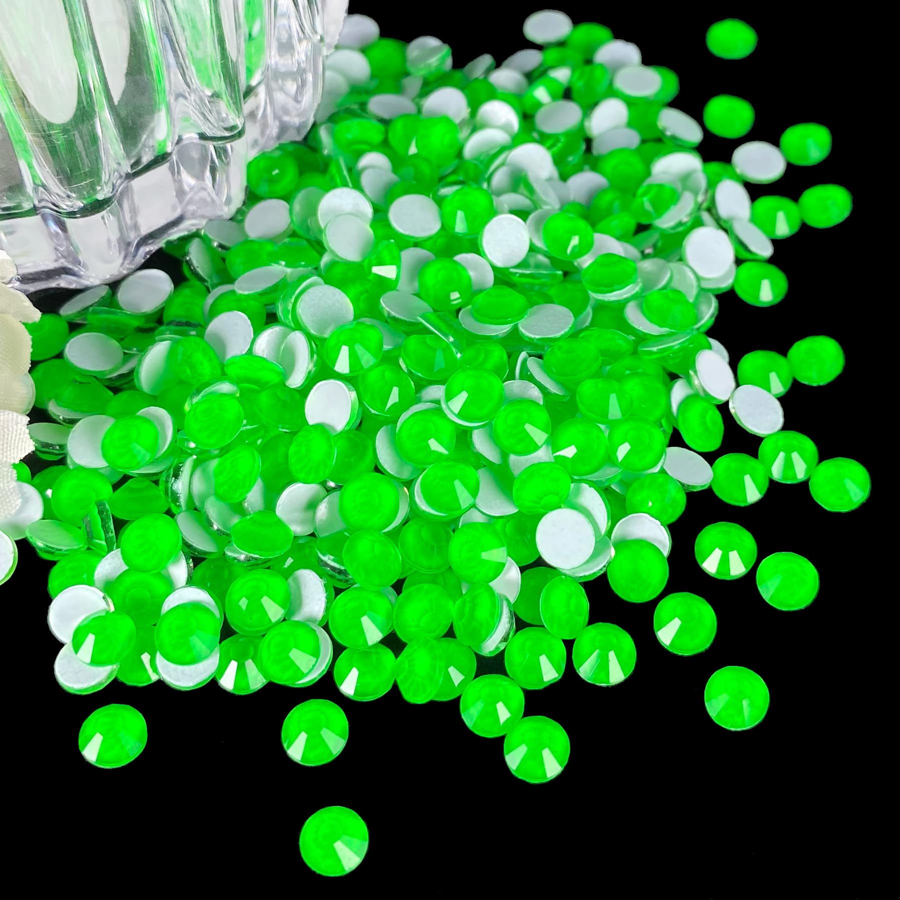 CLEKSPOYE Flatback Glass Rhinestones 1440pcs Neon Green SS20 – Non Hotfix for Nails, Crafts, and Apparel
