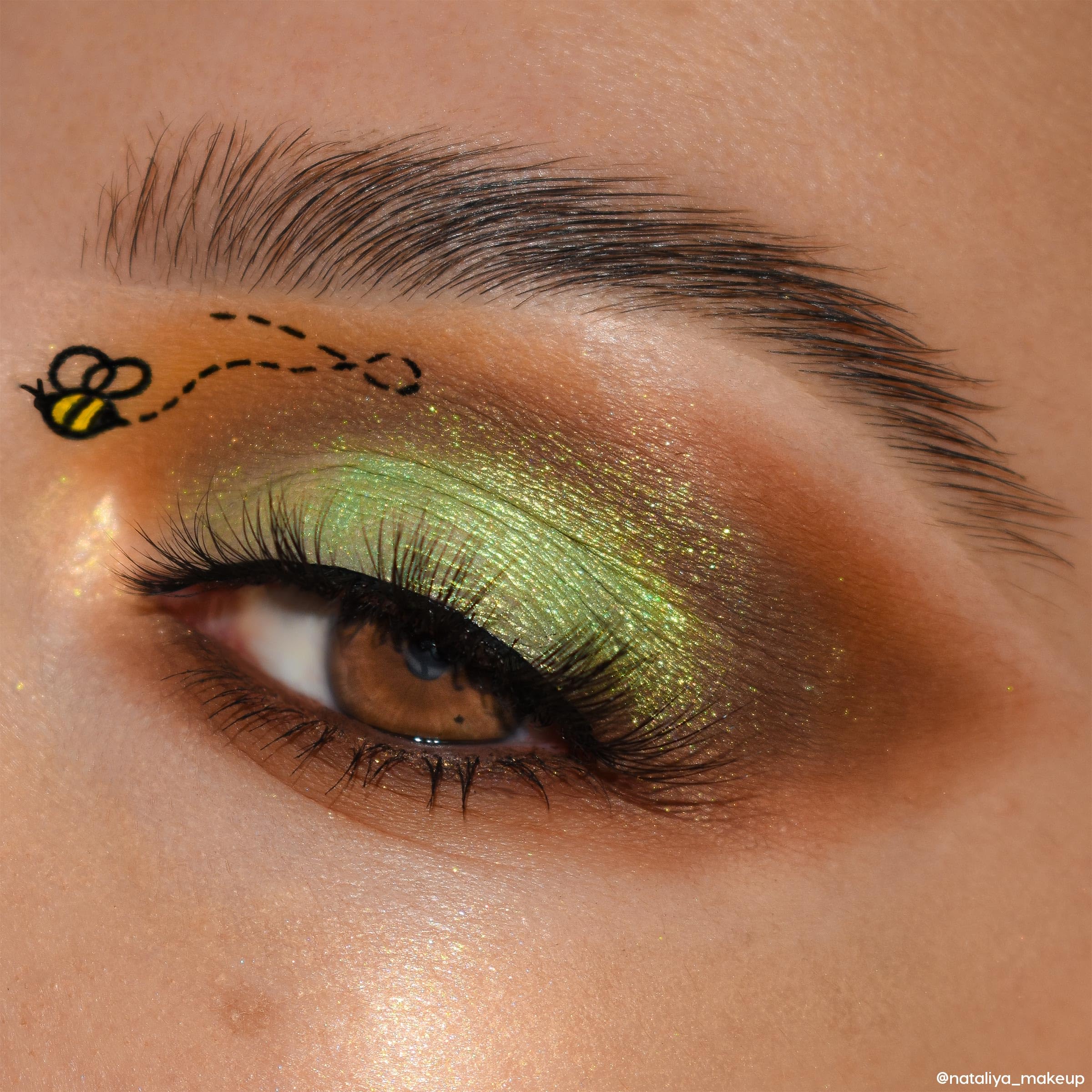 ColourPop x Winnie the Pooh Sweet As Can Bee Eyeshadow Palette – Honey Tone