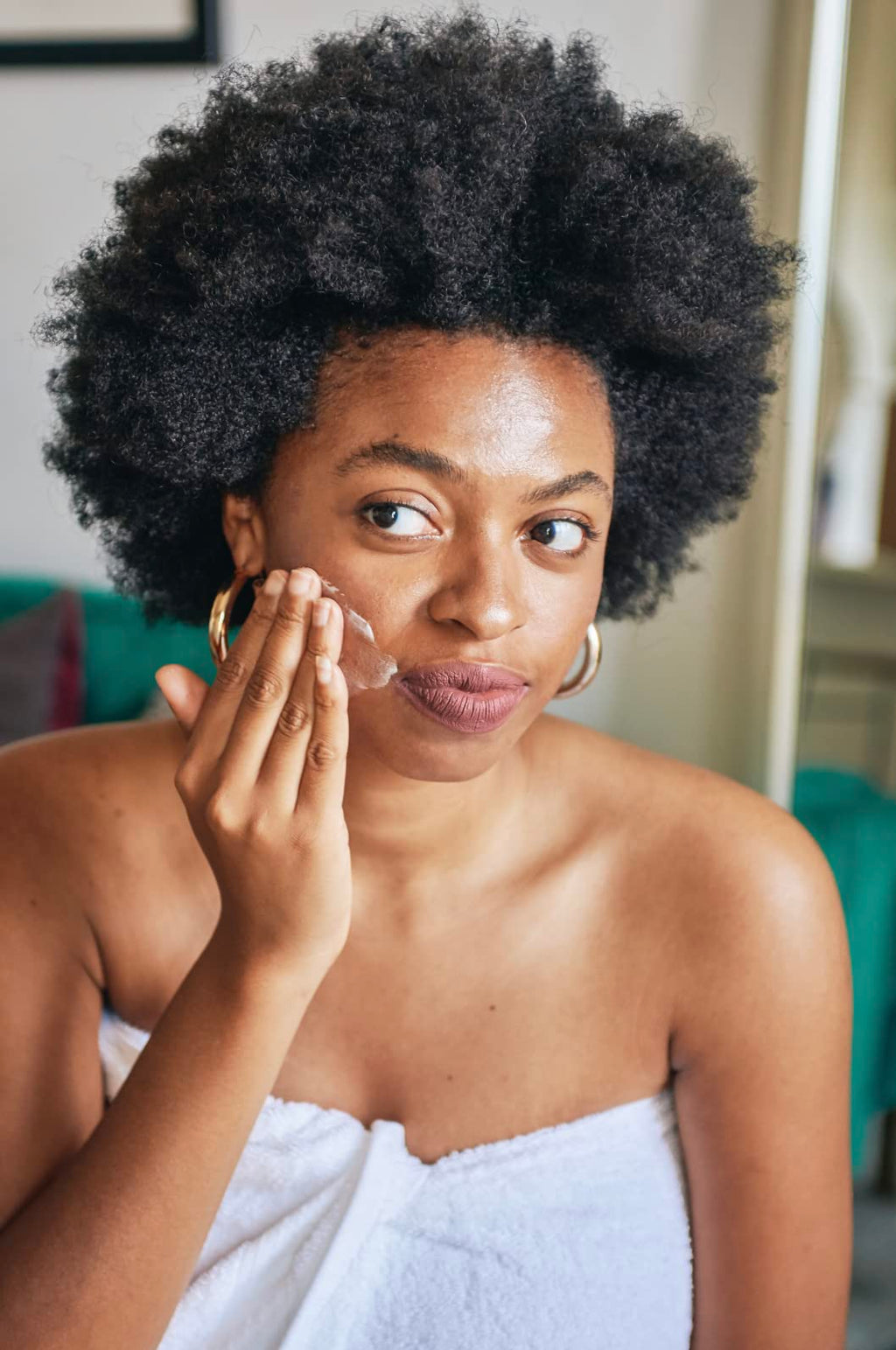 Completely Bare go fuzz FREE Face Moisturizer & Hair Inhibitor - Anti-Aging & Hair Minimizers