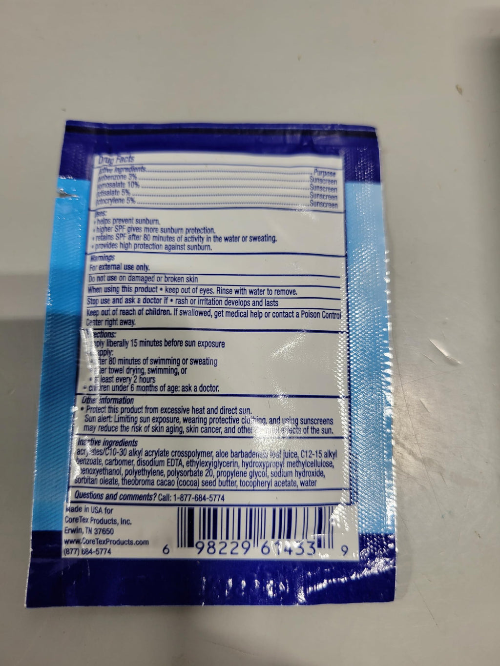 CoreTex Sun X 50 SPF Broad Spectrum Sunscreen Packets – 25 Pack, Oil-Free, Reef Safe, 80-Minute Water Resistant