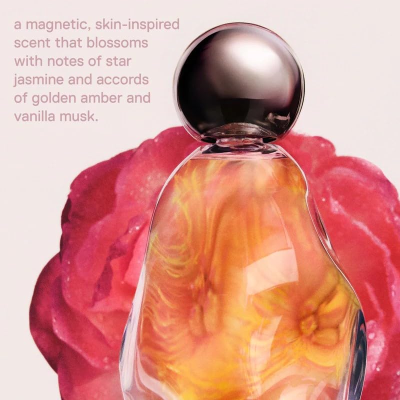 Cosmic by Kylie Jenner Eau de Parfum Pen Spray 10 ml — Ambery Floral | Kylie Cosmetics