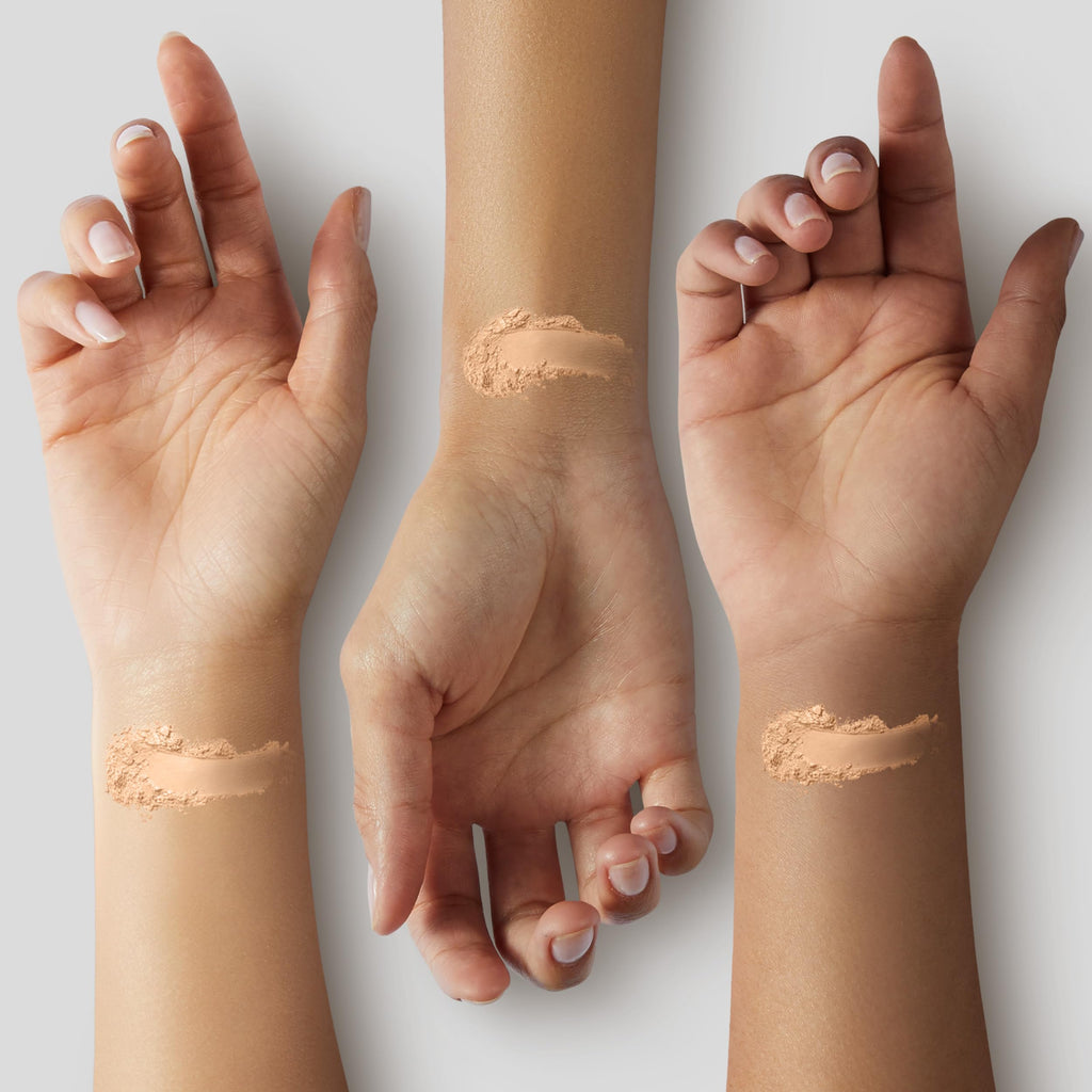 CoverGirl Simply Ageless Instant Wrinkle Blurring Pressed Powder – Buff Beige