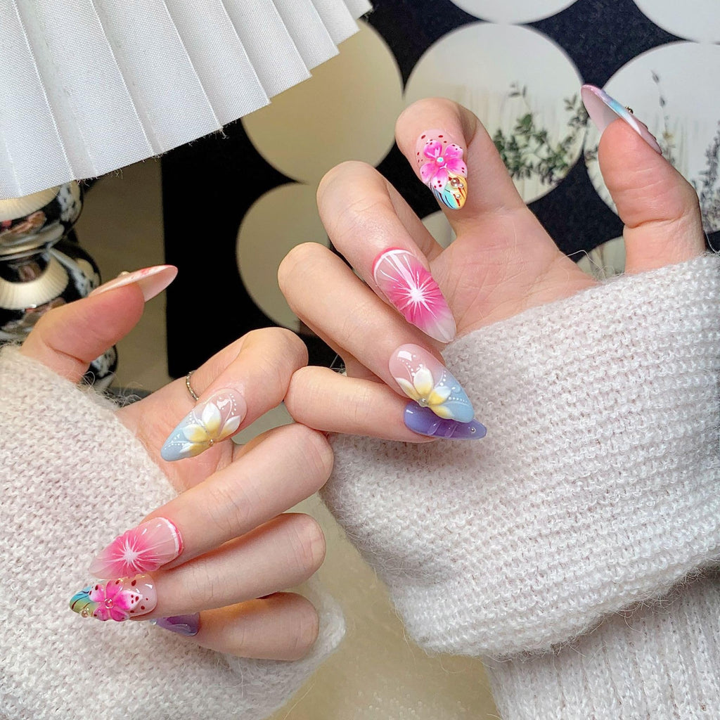 CTTHNBD Medium Press On Nails Almond – Flower Design, Size S