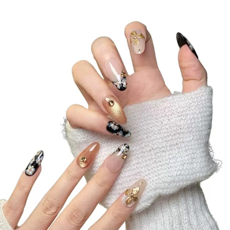 CTTHNBD Medium Almond Press-On Nails – Flower Design, Black & Gold (Size S)