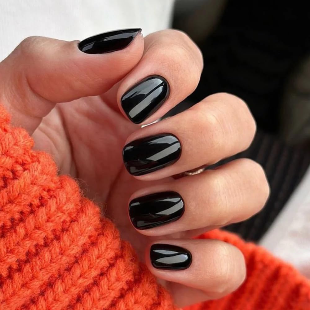CurvLife Press On Nails – 30-Piece Soft Gel Nails Kit with Glue-On Tabs, Natural Fit & Salon-Quality (Elegant Black)