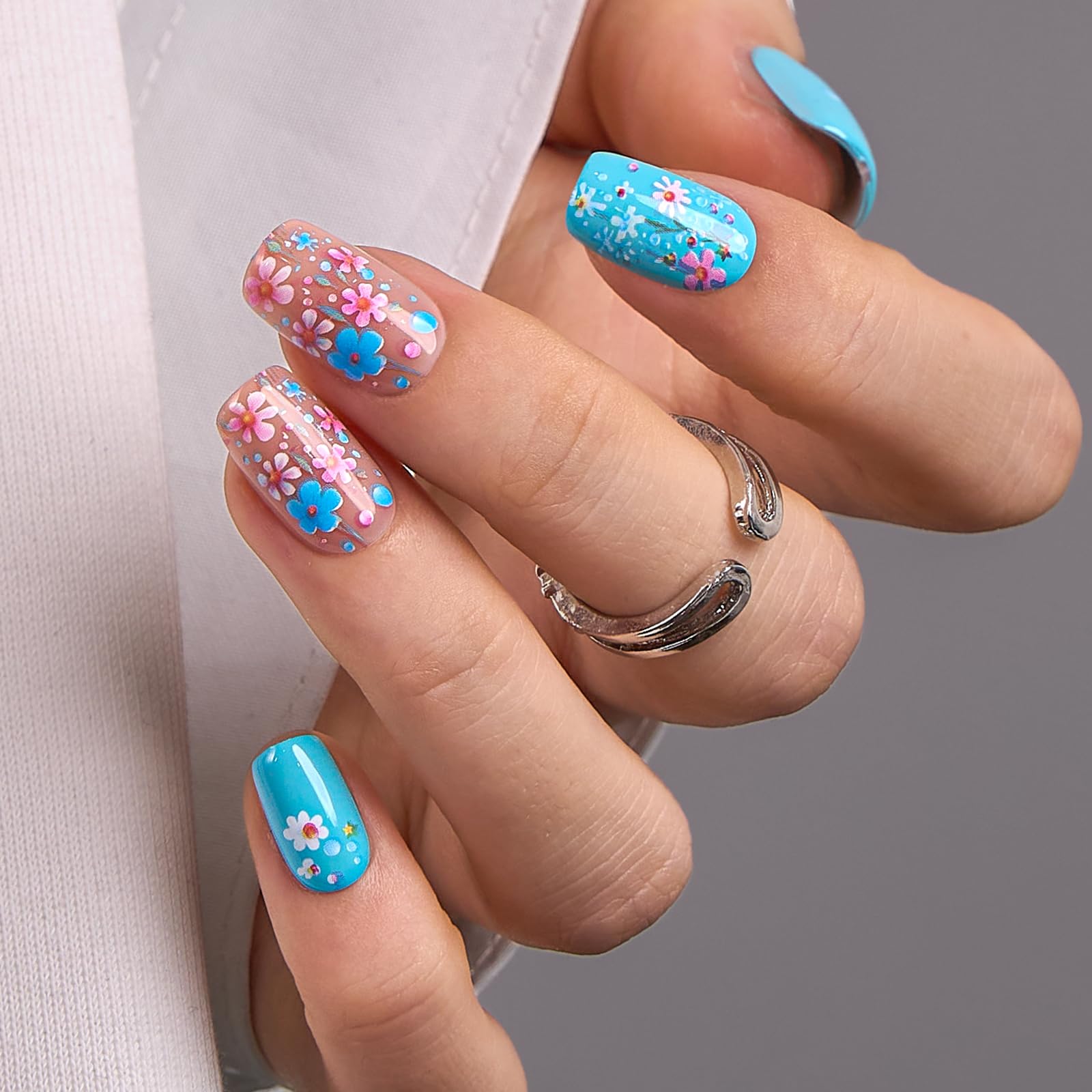 CurvLife Soft Gel Press On Nails – Square, Long-Lasting Kit (30 Pcs) with Glue & Tabs | Spring Meadow