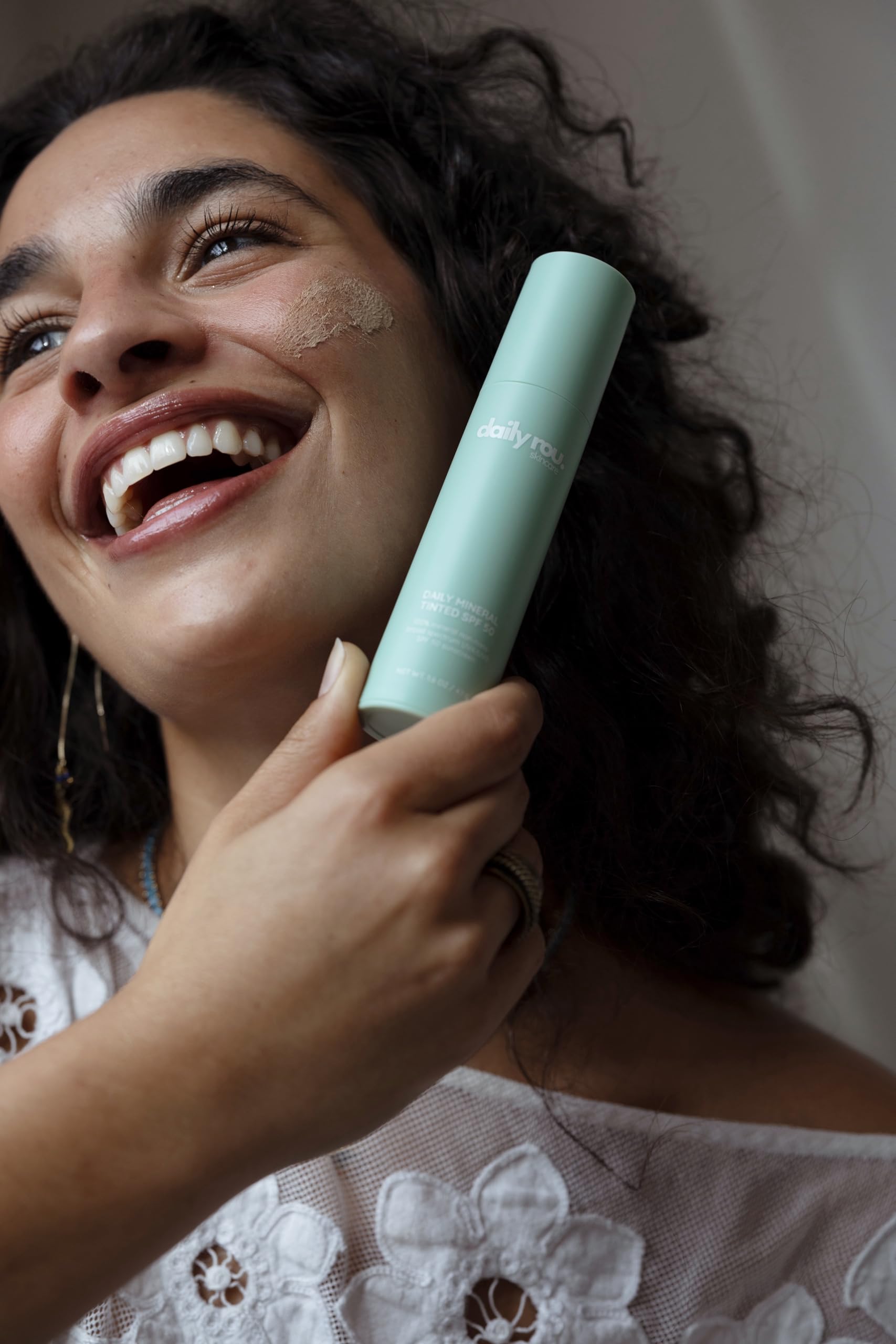 DailyRou Daily Mineral Sunscreen SPF 50 – Sheer, Lightweight, Tinted, Reef-Safe & Vegan