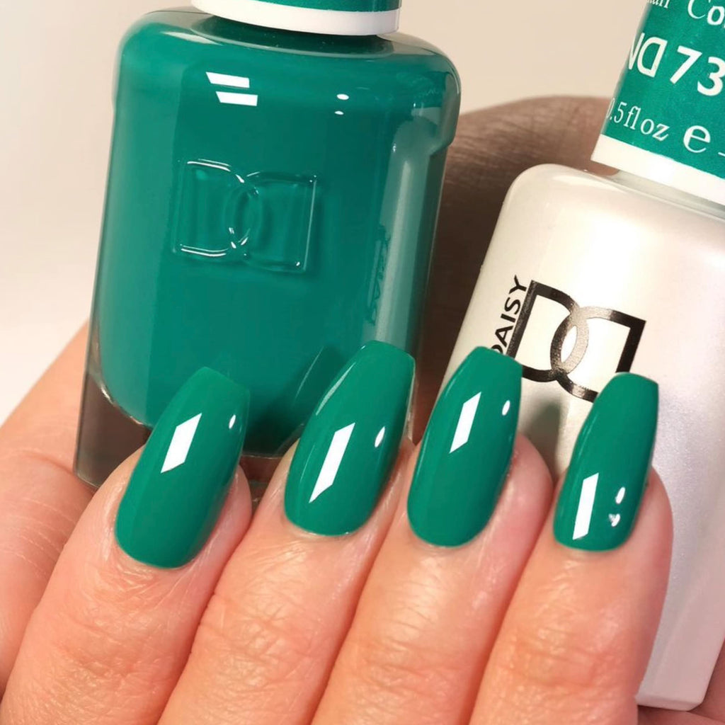 DAISY DND Gel Polish Set – Cosmopolitan 735 Jade Green (0.5 Fl Oz) Duo
