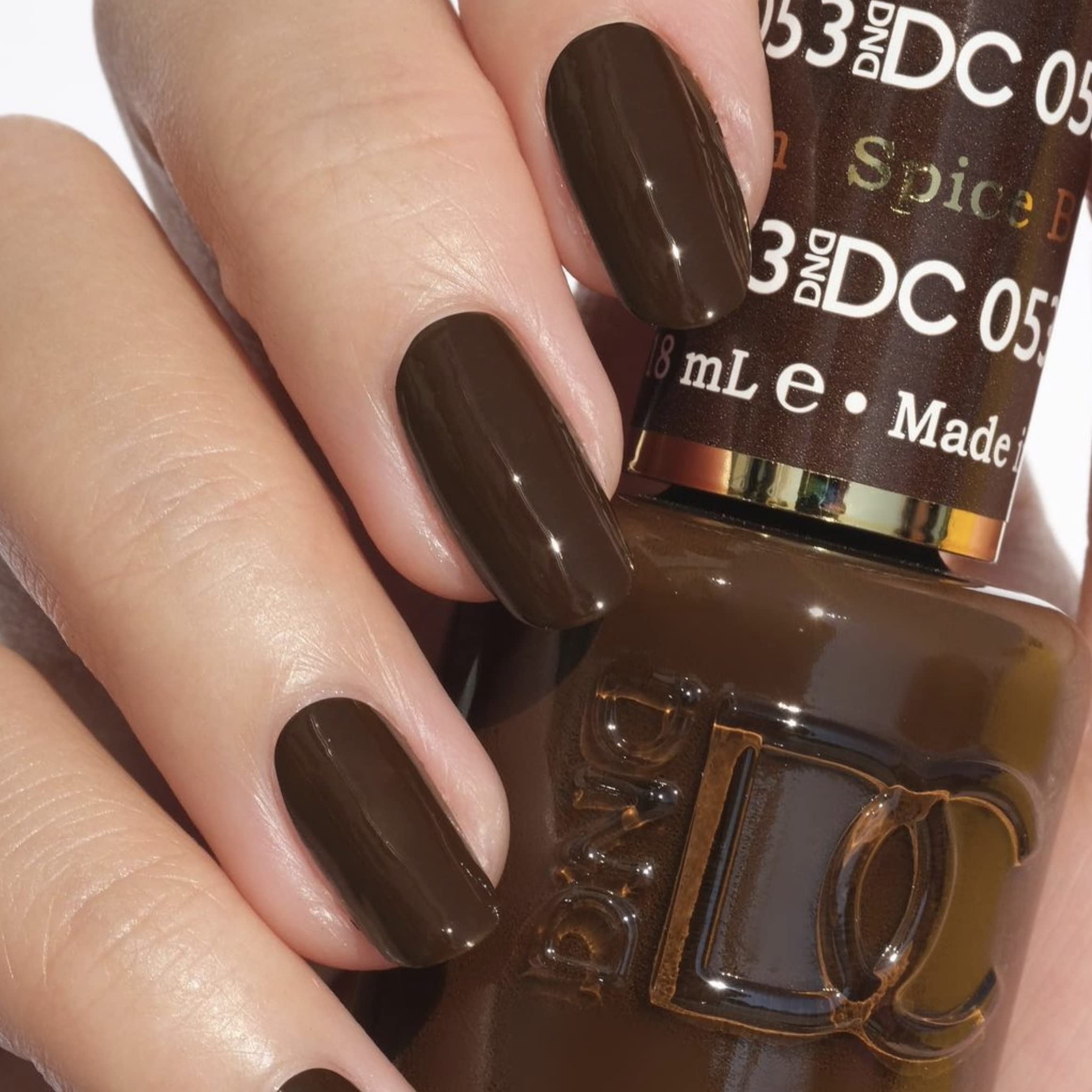 DAISY DND DND DC Gel Polish Set – Brown Collection 053 Spiced Brown, UV/LED Gel + Air-Dry Lacquer Duo