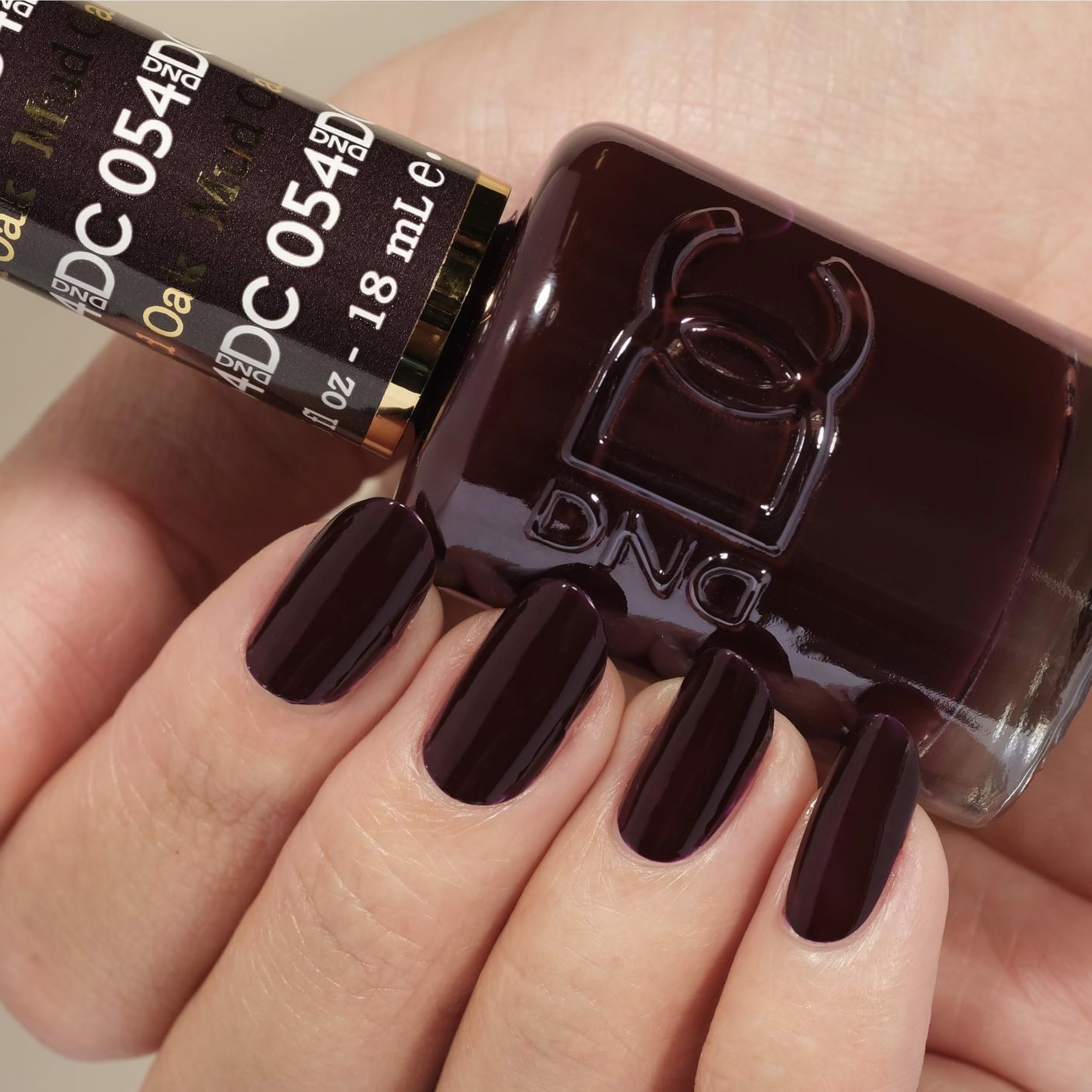 DAISY DND DC Gel Polish Set – Mud Oak Brown Collection, Chip-Free Duo (0.5 oz each)