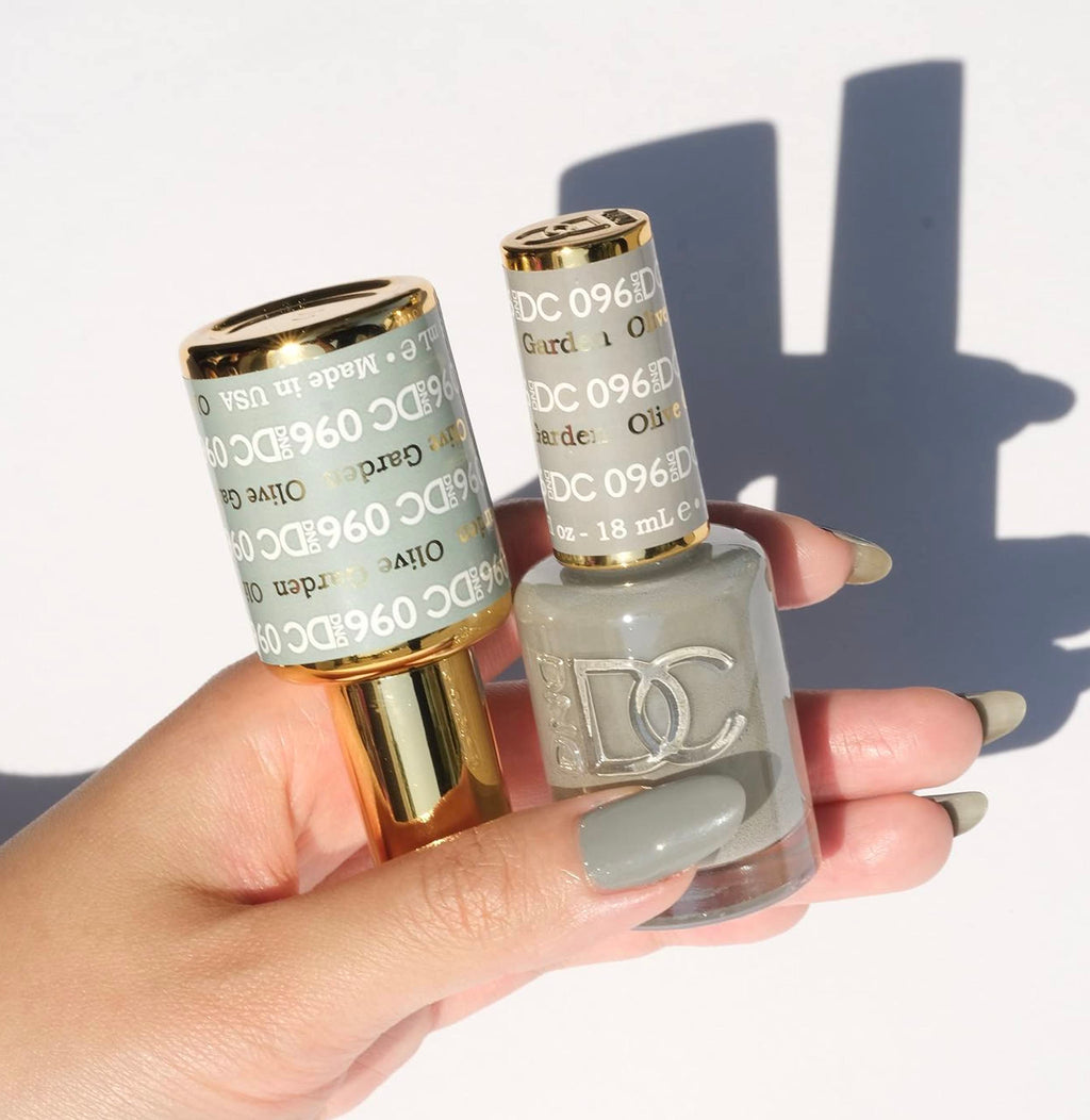 Daisy DND DC Gel Polish Set Olive Garden #096 – UV/LED Gel Polish + Air Dry Lacquer, 0.5 Fl Oz