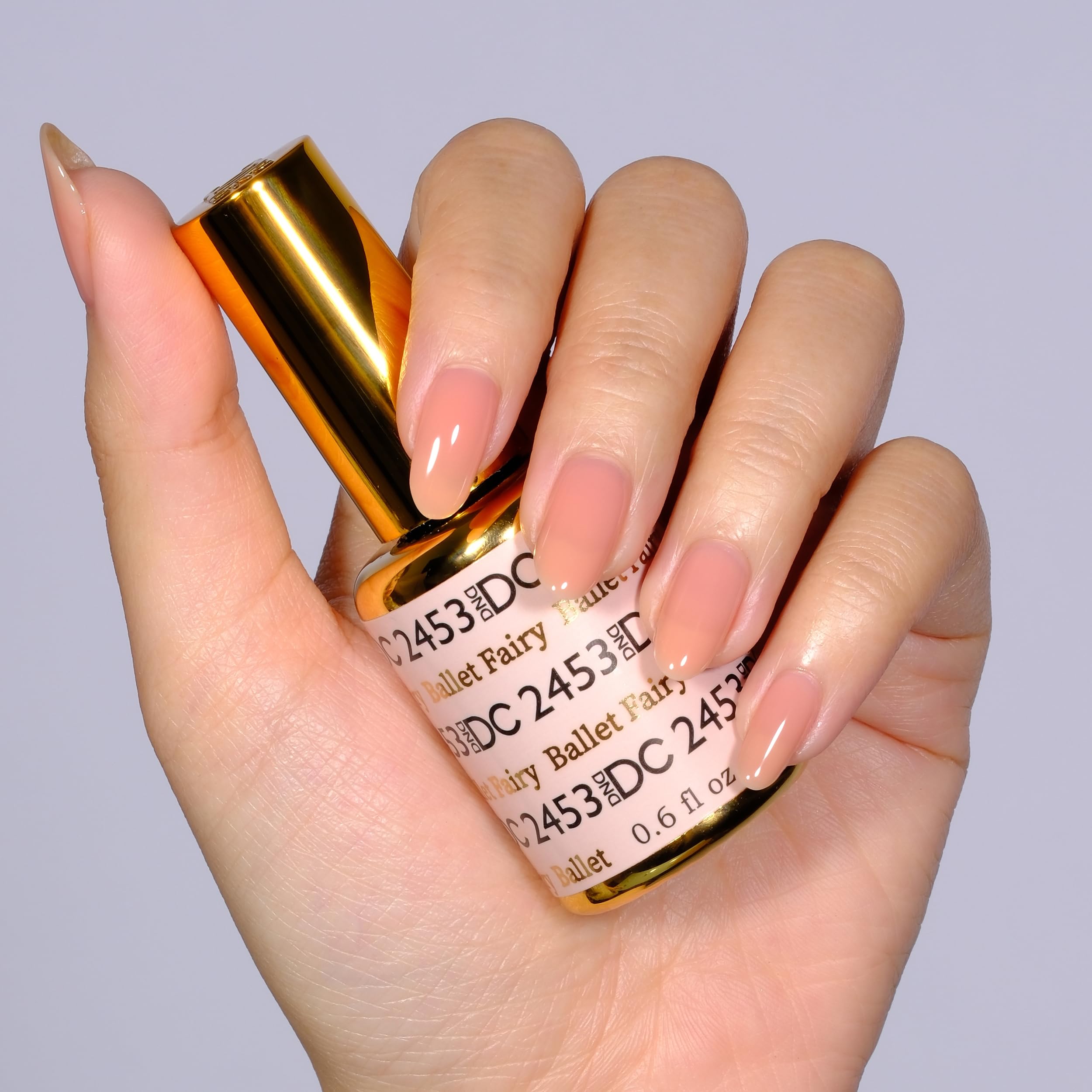 DAISY DND DND DC Gel Polish Set Ballet Fairy 2453 – Sheer Gel Polish and Air Dry Lacquer