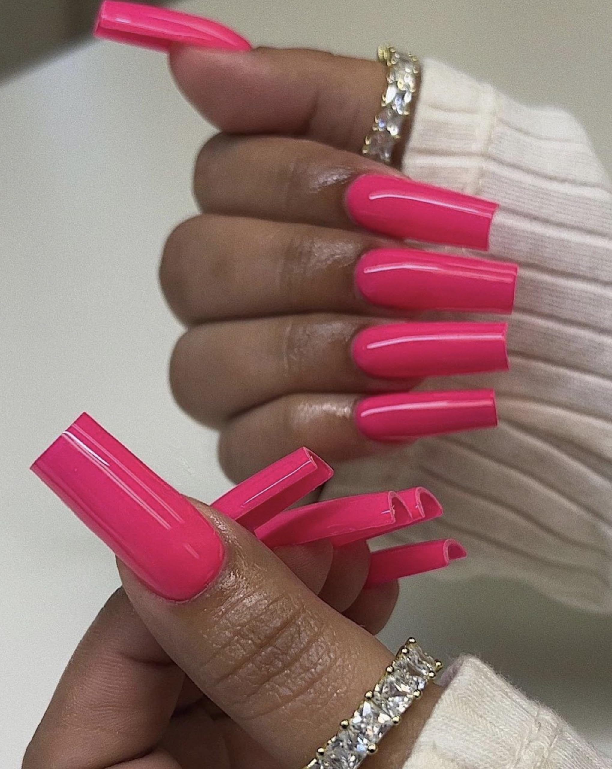 DAISY DND DND DC Gel Polish Set – Pink Collection, UV/LED Gel Polish & Air-Dry Lacquer (Coral Bells 279, 0.5 fl oz each)