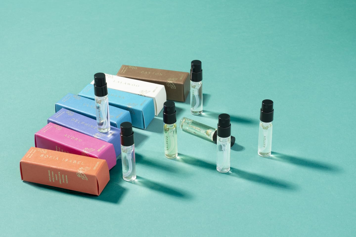 DefineMe Mini Perfume Gift Set – 7 Scents, Travel-Ready & Vegan