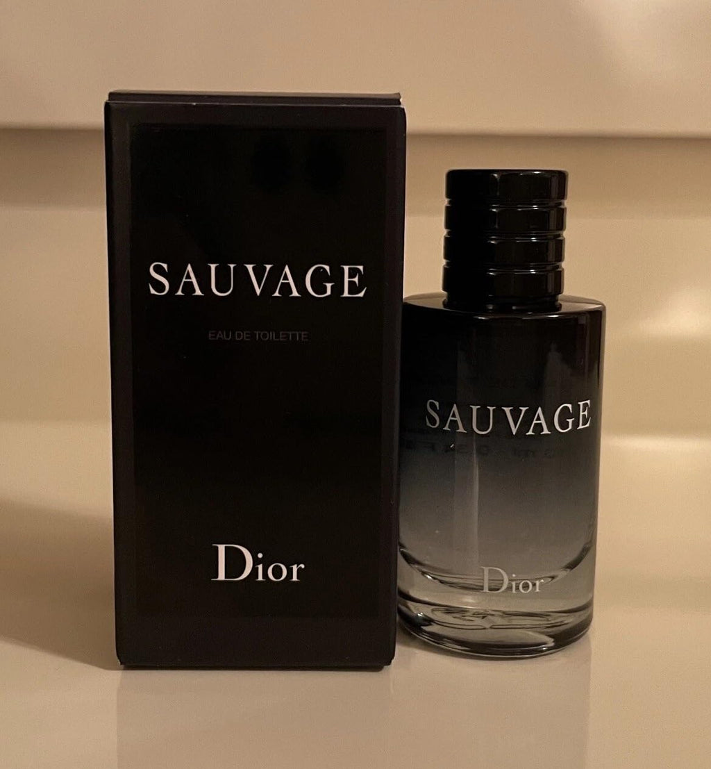 Dior Sauvage Eau de Toilette Splash Mini for Men – 0.34 oz / 10 ml Travel Size