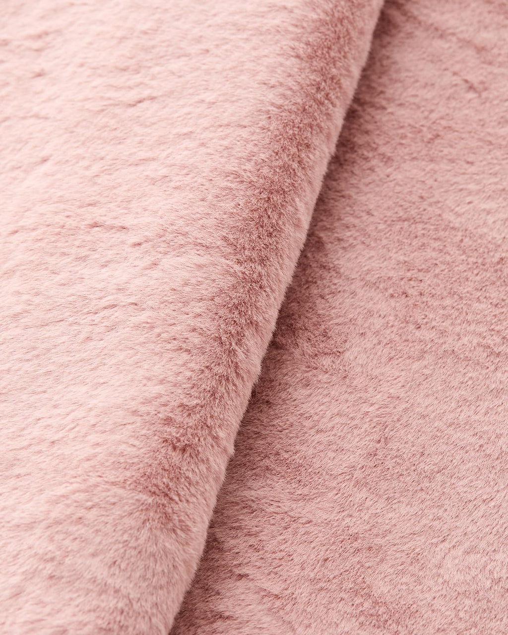 EACHY Travel Makeup Bag — Faux Fur Cosmetic Case with 180° Flat-Open Access | Large Capacity