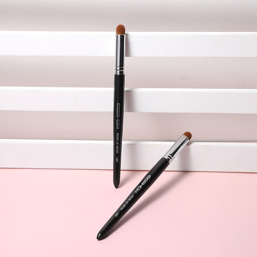 EIGSHOW Lip Brush Round Lip Smudge – Multi-Purpose Makeup Applicator (L307)