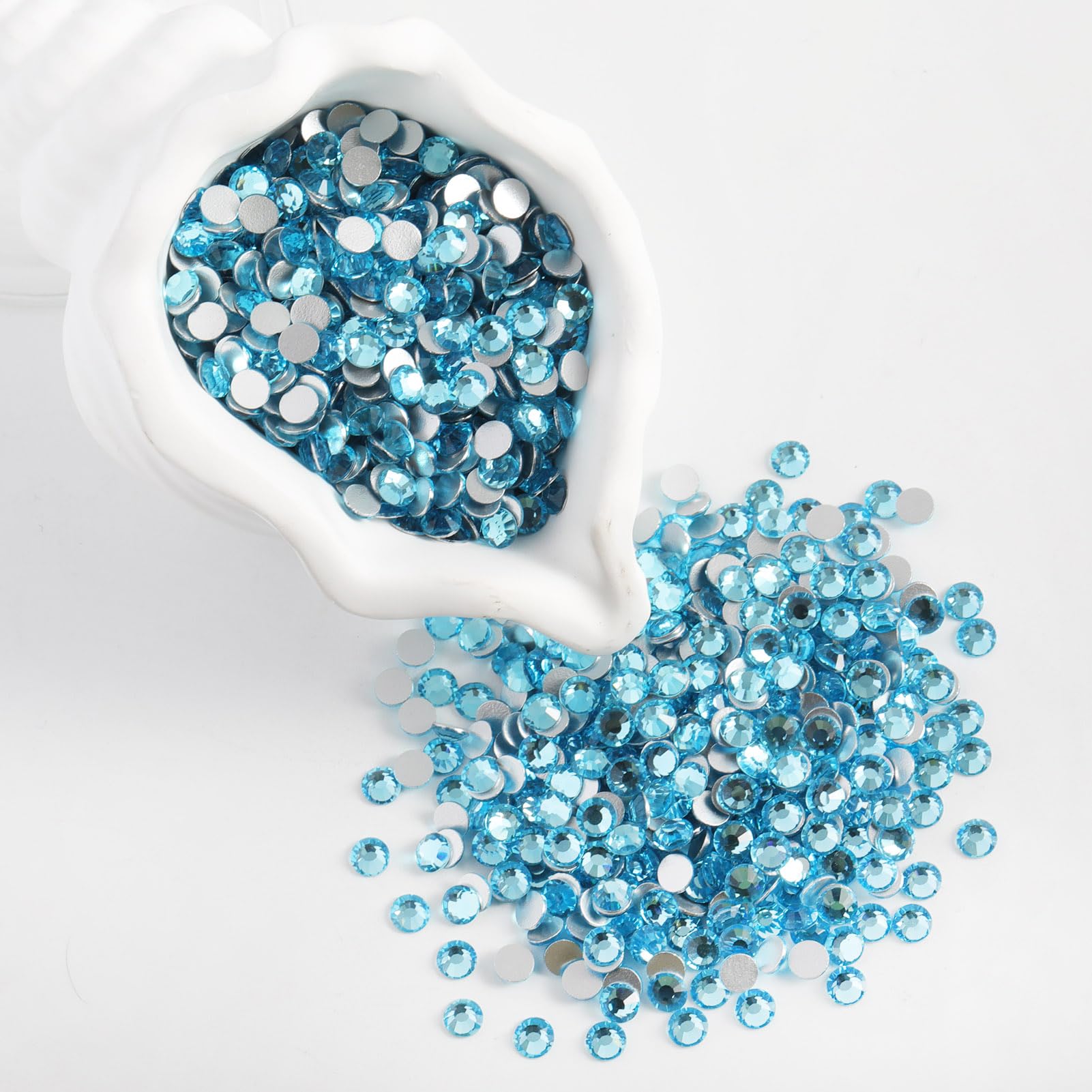 ELEEGEM 2000 PCS SS20 Flatback Rhinestones – Aquamarine Diamond-Cut Glass Gems