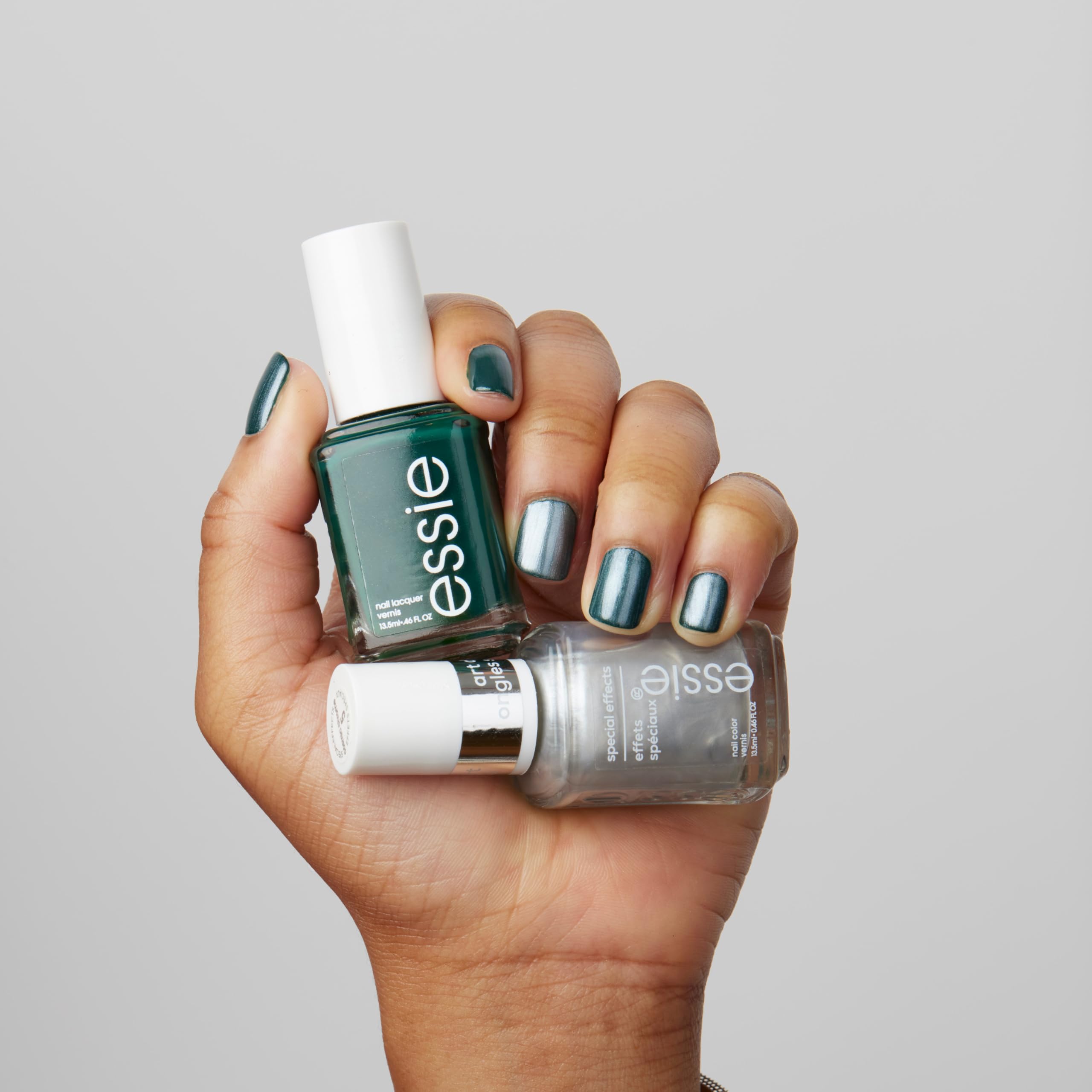 essie vegan holiday 2-piece nail polish gift set | original color + chrome effects