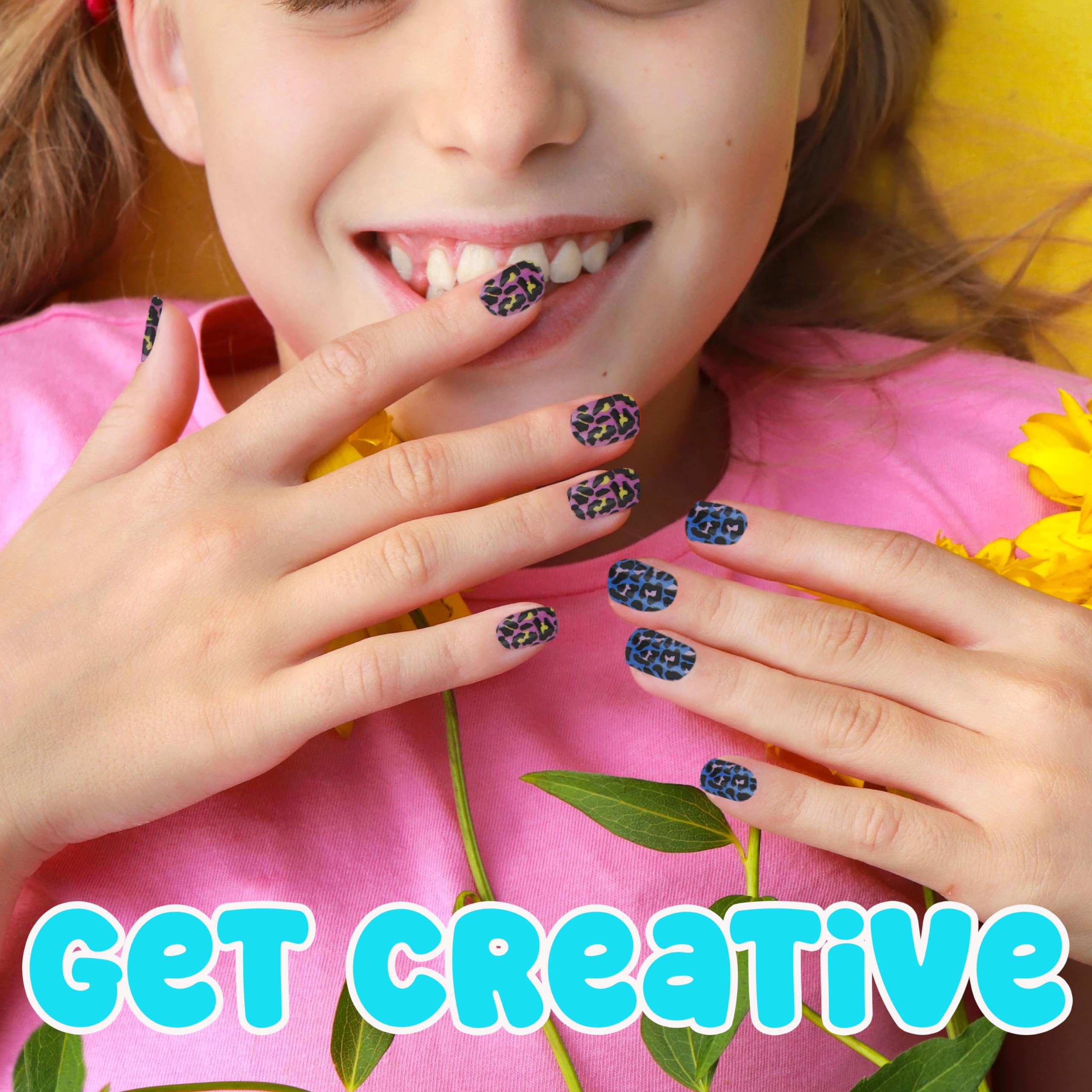 EXPRESSIONS 7 Day Mani Collection — 84pc Press-On Nails for Kids (HELLO THERE)