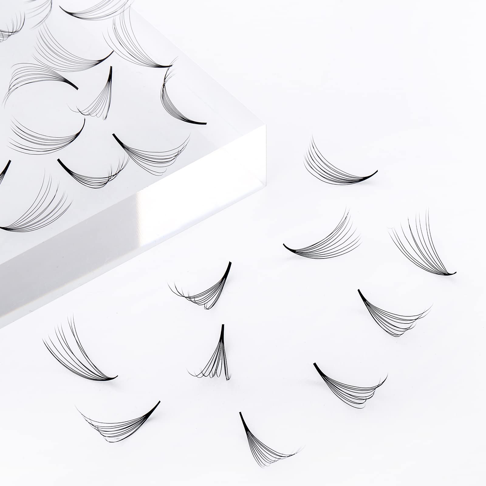 FADLASH Premade Lash Fans Mixed Tray – 1000 Loose Fans, 10D-0.07C, 15-20mm