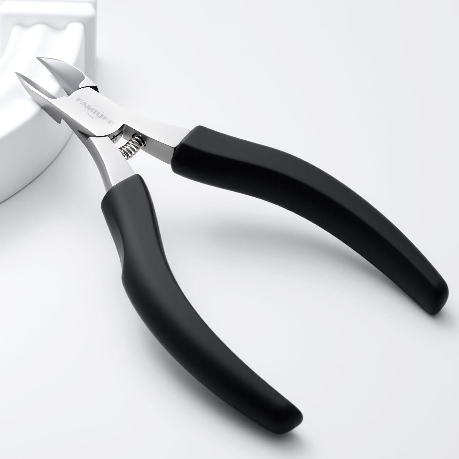 FAMILIFE Cuticle Nippers Scissors – Professional Stainless Steel Cuticle Trimmer with Non-Slip Handle