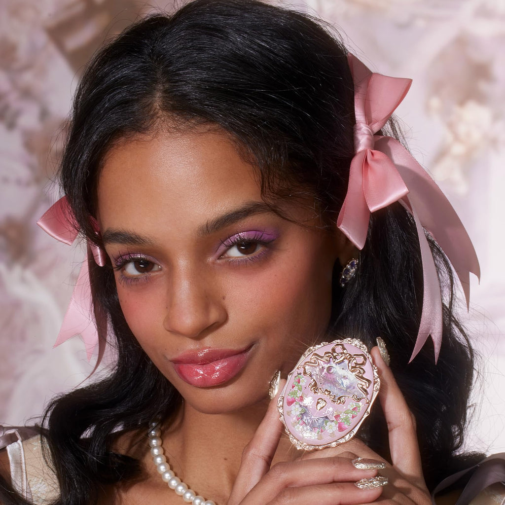 Flower Knows Strawberry Rococo Embossed Blush – Buildable Bright Pink Powder for Cheeks