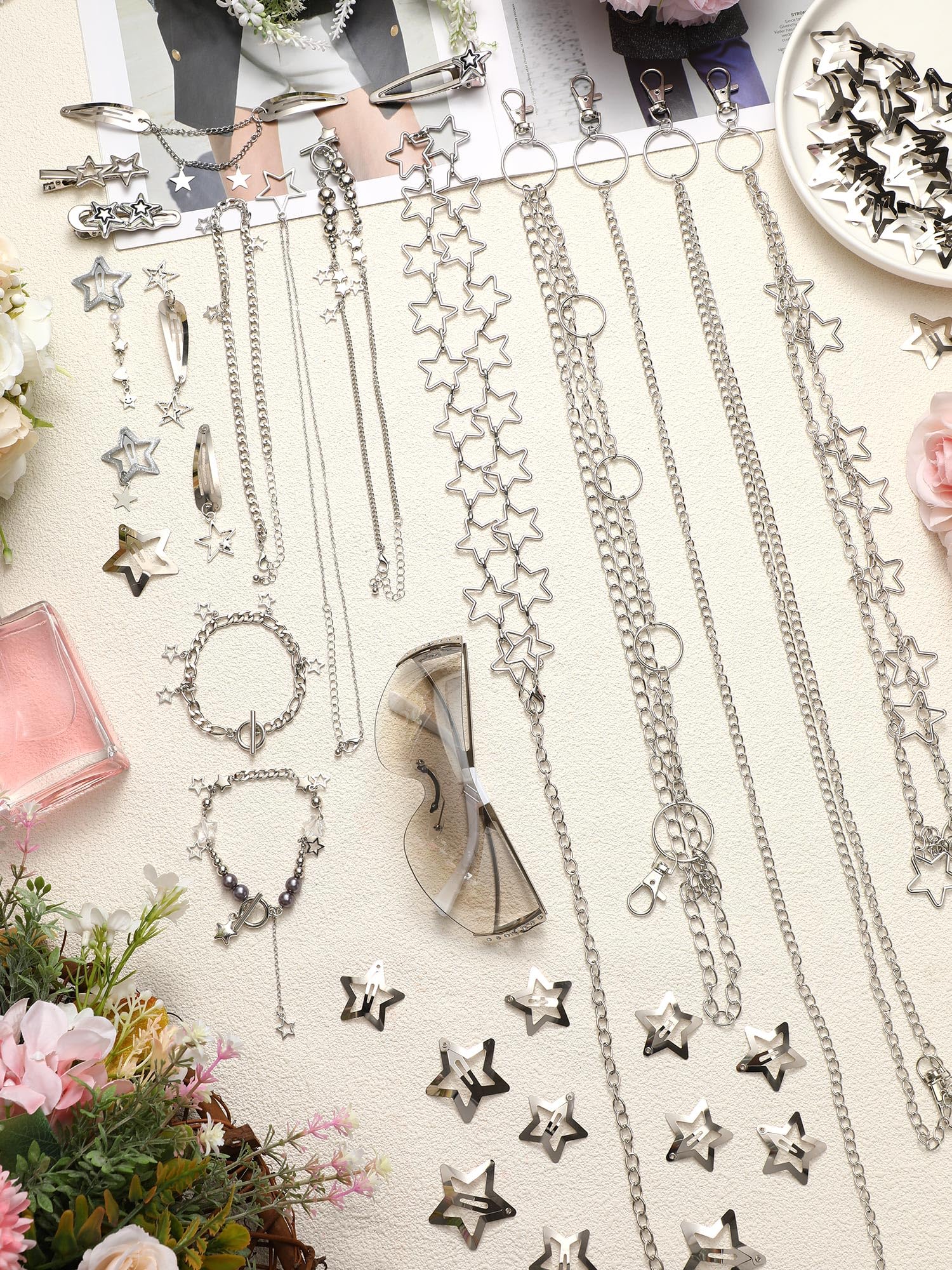 Fourluoo 60 Pcs Y2K Accessories Set — Gradient Silver & Silver | Chokers, Bracelets, Sunglasses, Hair Clips