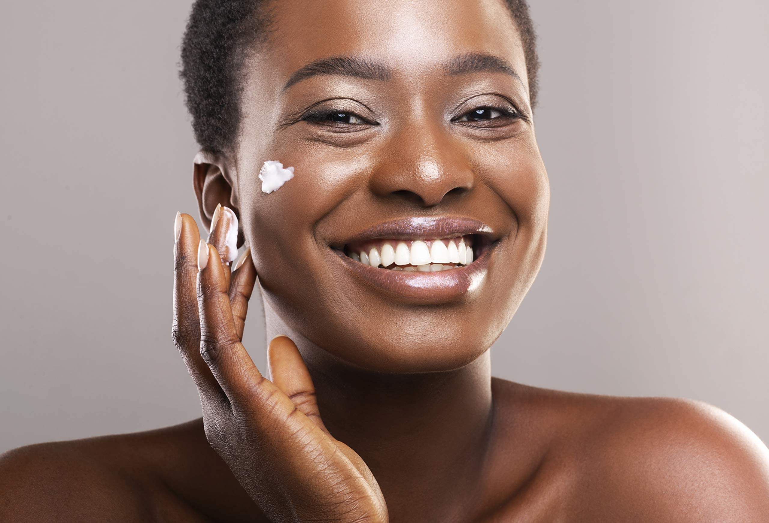 Fresh Rituals Vegan Face Moisturizer with Hyaluronic Acid, Aloe Vera and Niacinamide | 2 ounce | Cruelty Free, Paraben Free, Natural Ingredients | Lightweight Daily Use Moisturizing Cream