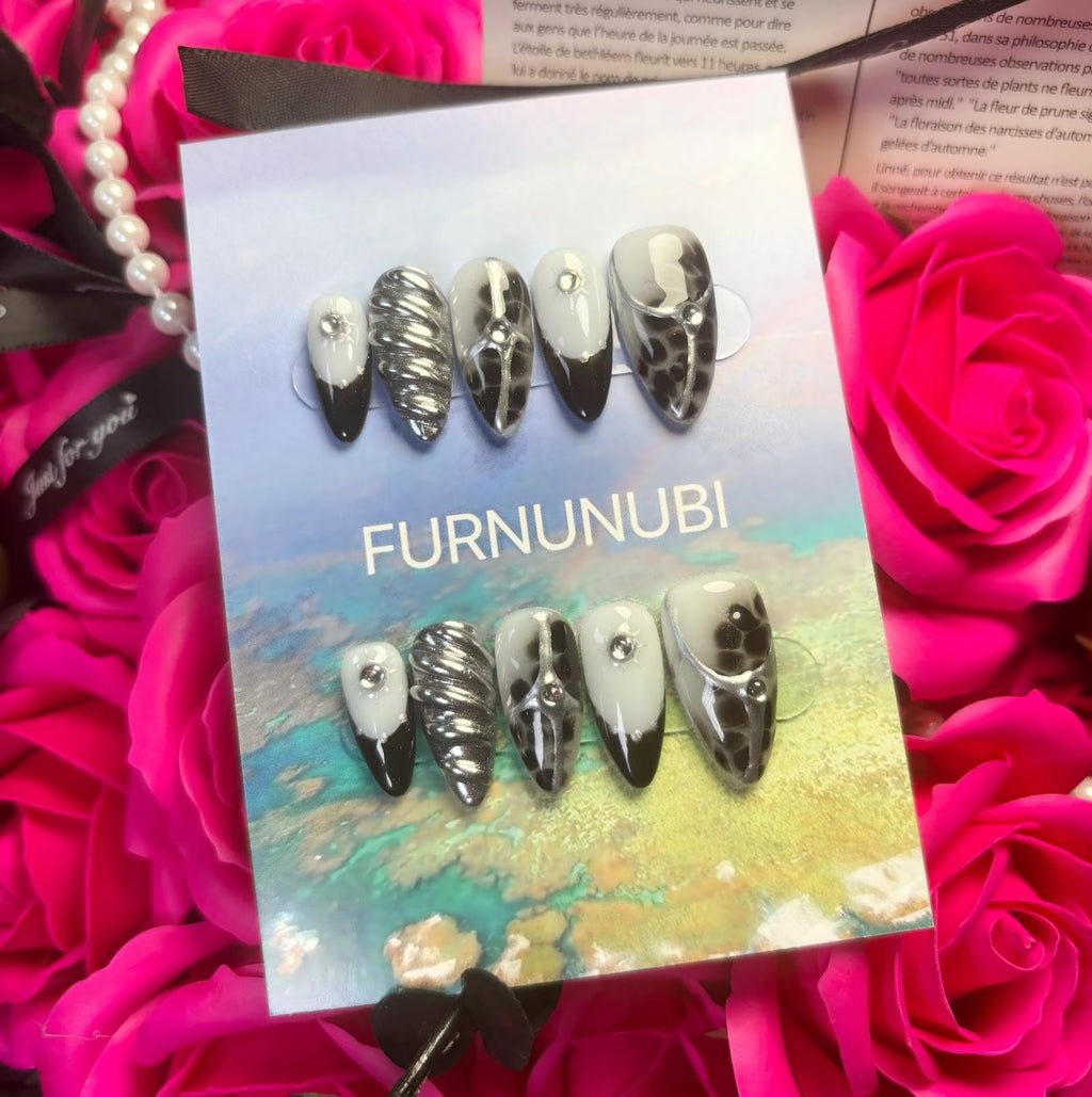 FURNUNUBI Handmade Almond Black Press-On Nails | 3D Gothic Metallic Design