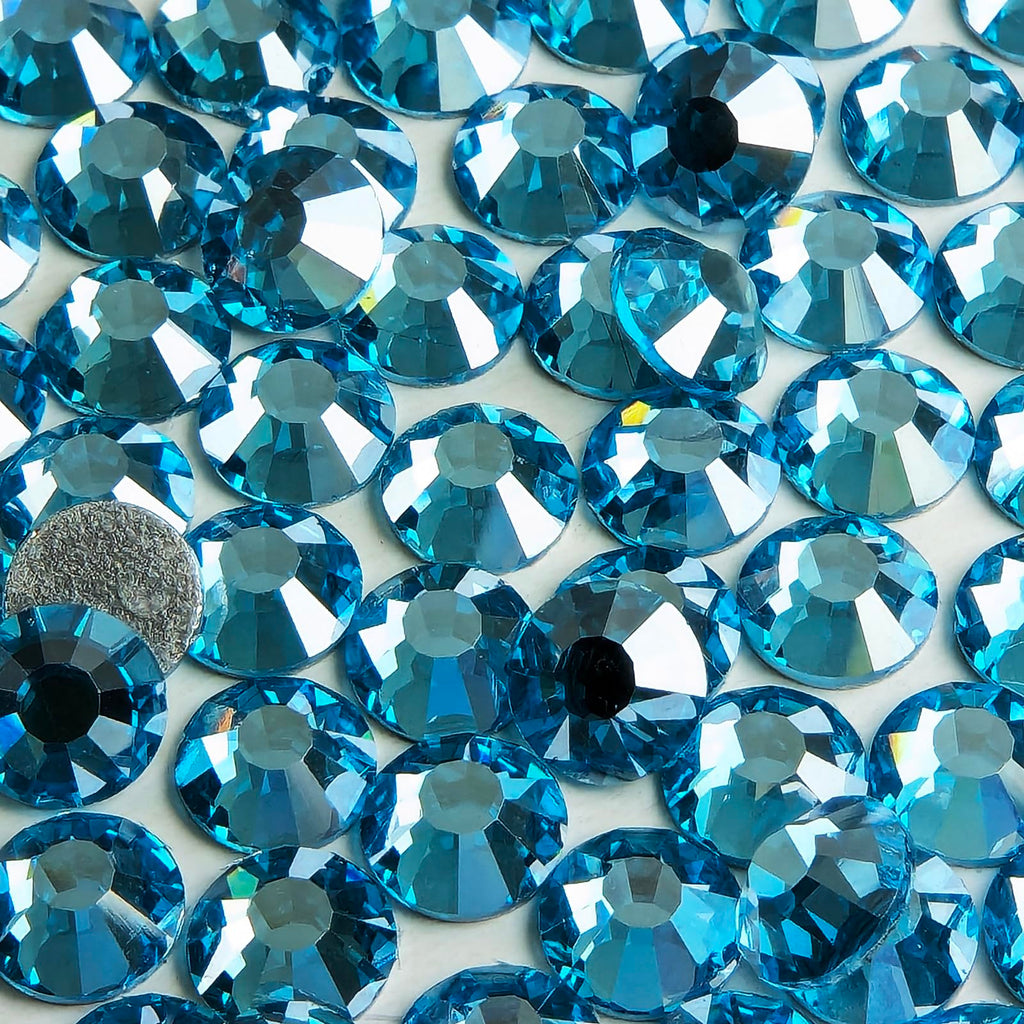 Genie Crystal SS20 Ice Aquamarine Flatback Rhinestones – 1440pcs, White-Film Coated, Non-Hotfix