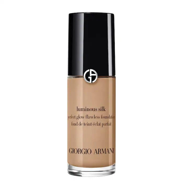 Giorgio Armani Luminous Silk Perfect Glow Flawless Foundation 5.25 | 0.6 Fl Oz