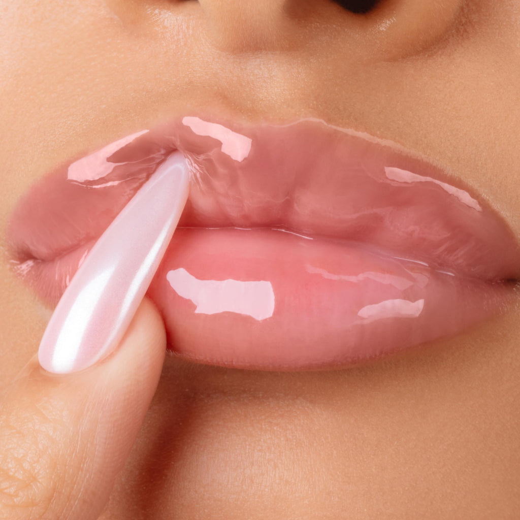 Gisou Honey Infused Lip Oil – Ultra-Hydrating Glossy Lip Moisturizer (Mango Passion Punch)