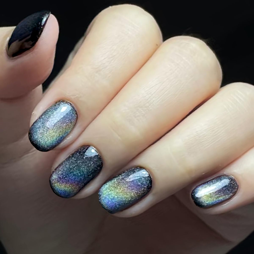 GLAMERMAID Laser Black Short Press On Nails – Aurora Cat Eyes, Extra Short Squoval Glue-On Kit
