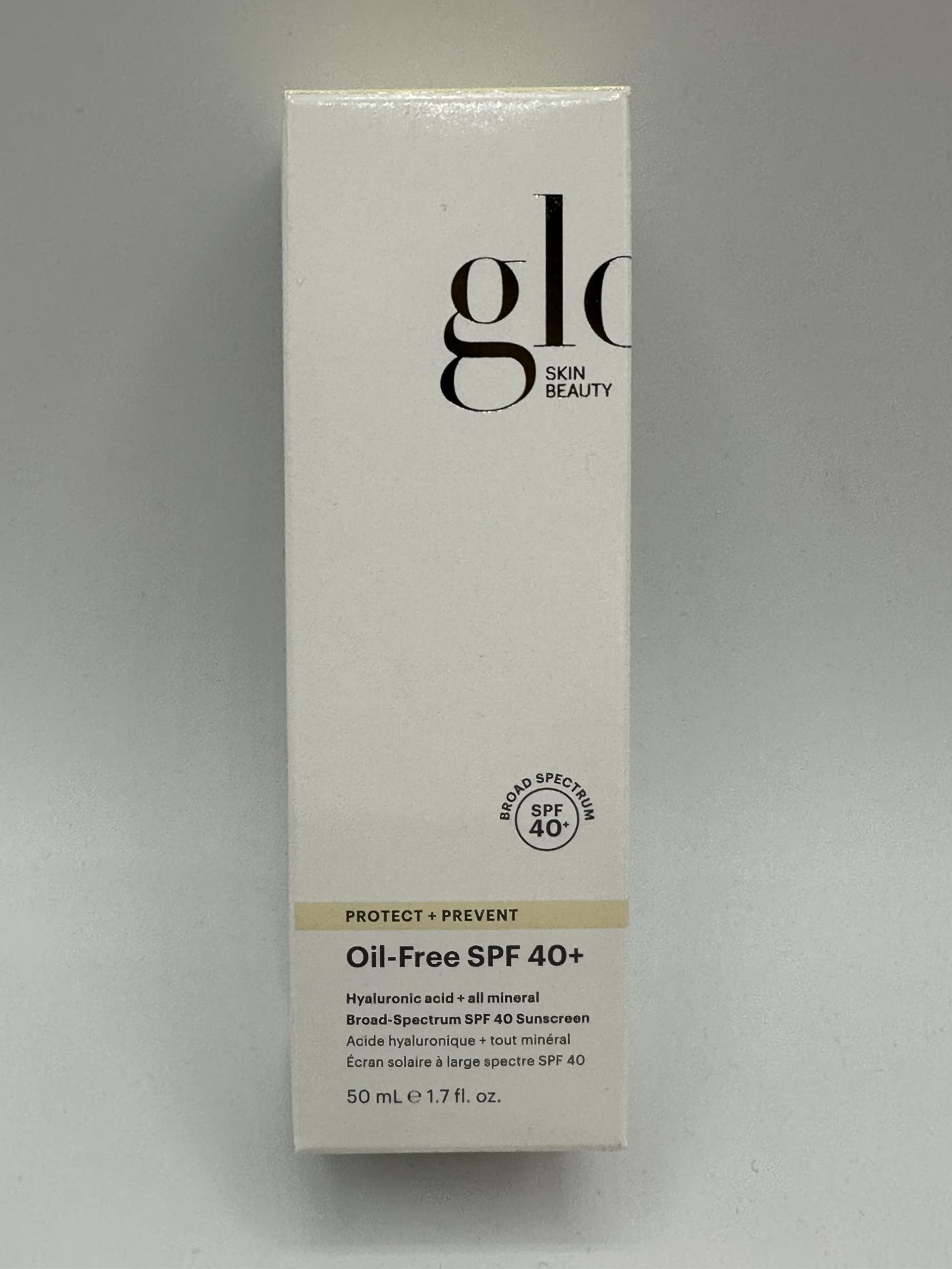 Glo Skin Beauty Oil Free SPF 40+ Mineral Sunscreen with Hyaluronic Acid