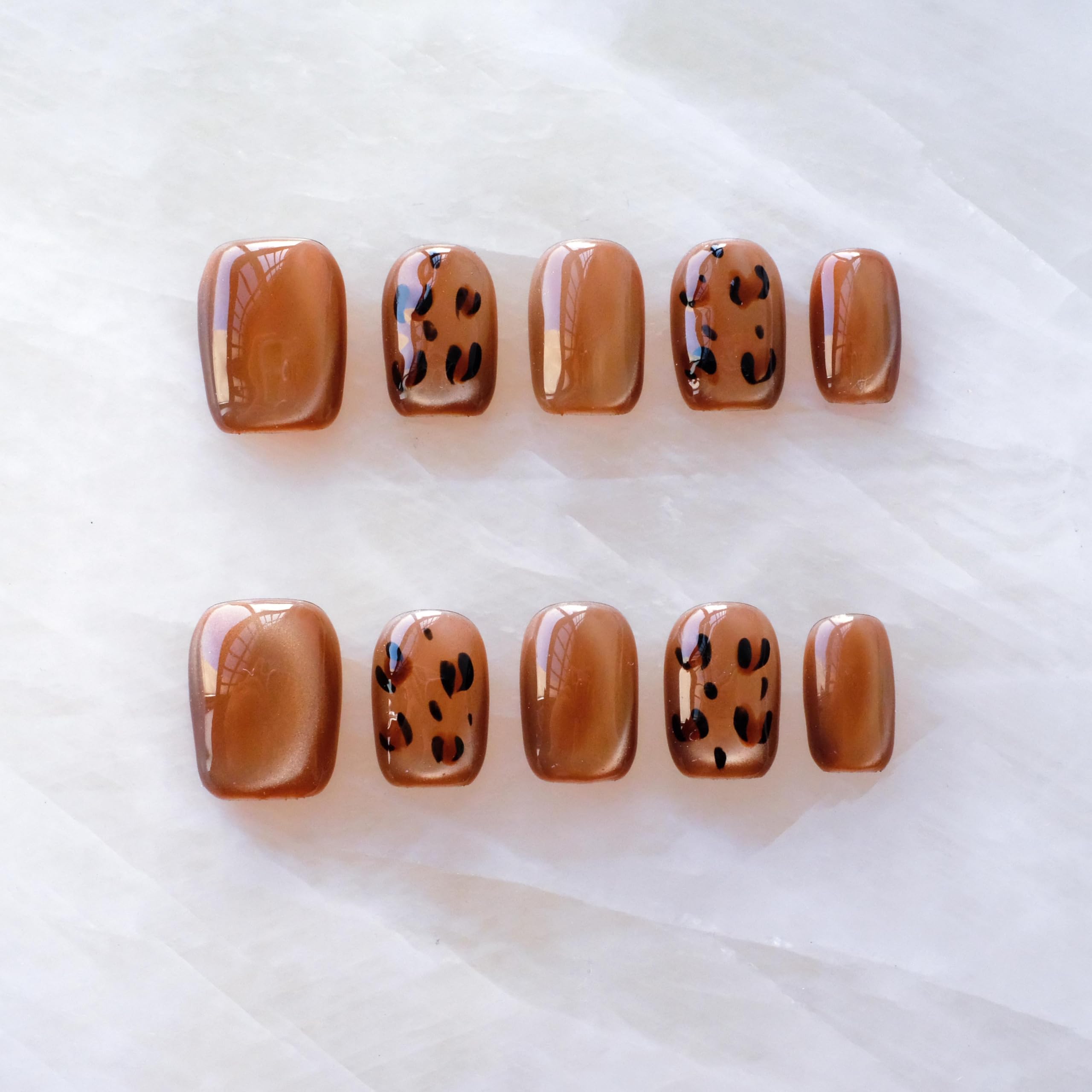 [GLORS] Caramel Leopard Glitter Cat Eye False Nail Press-Ons - Premium Fall Winter Style, Short Square Shape, 10 Pieces (XS, SS)