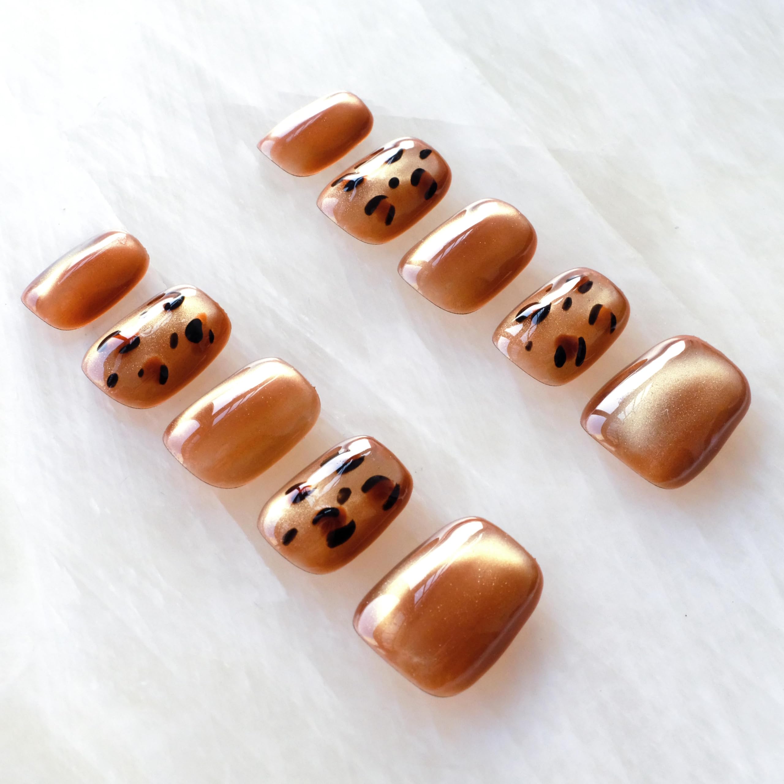 [GLORS] Caramel Leopard Glitter Cat Eye False Nail Press-Ons - Premium Fall Winter Style, Short Square Shape, 10 Pieces (XS, SS)